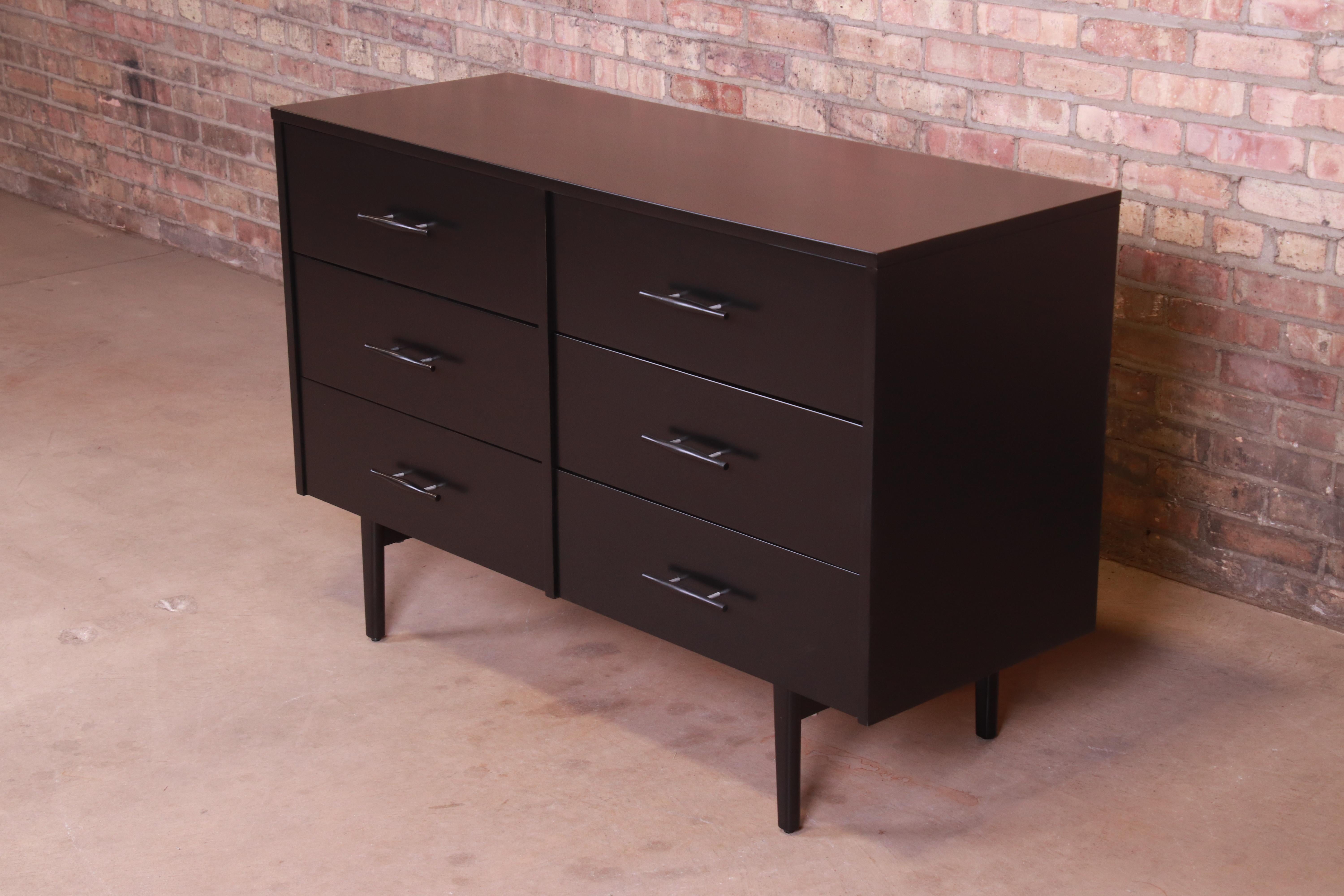 Paul McCobb Planner Group Black Lacquered Dresser or Credenza, Newly Refinished In Good Condition In South Bend, IN