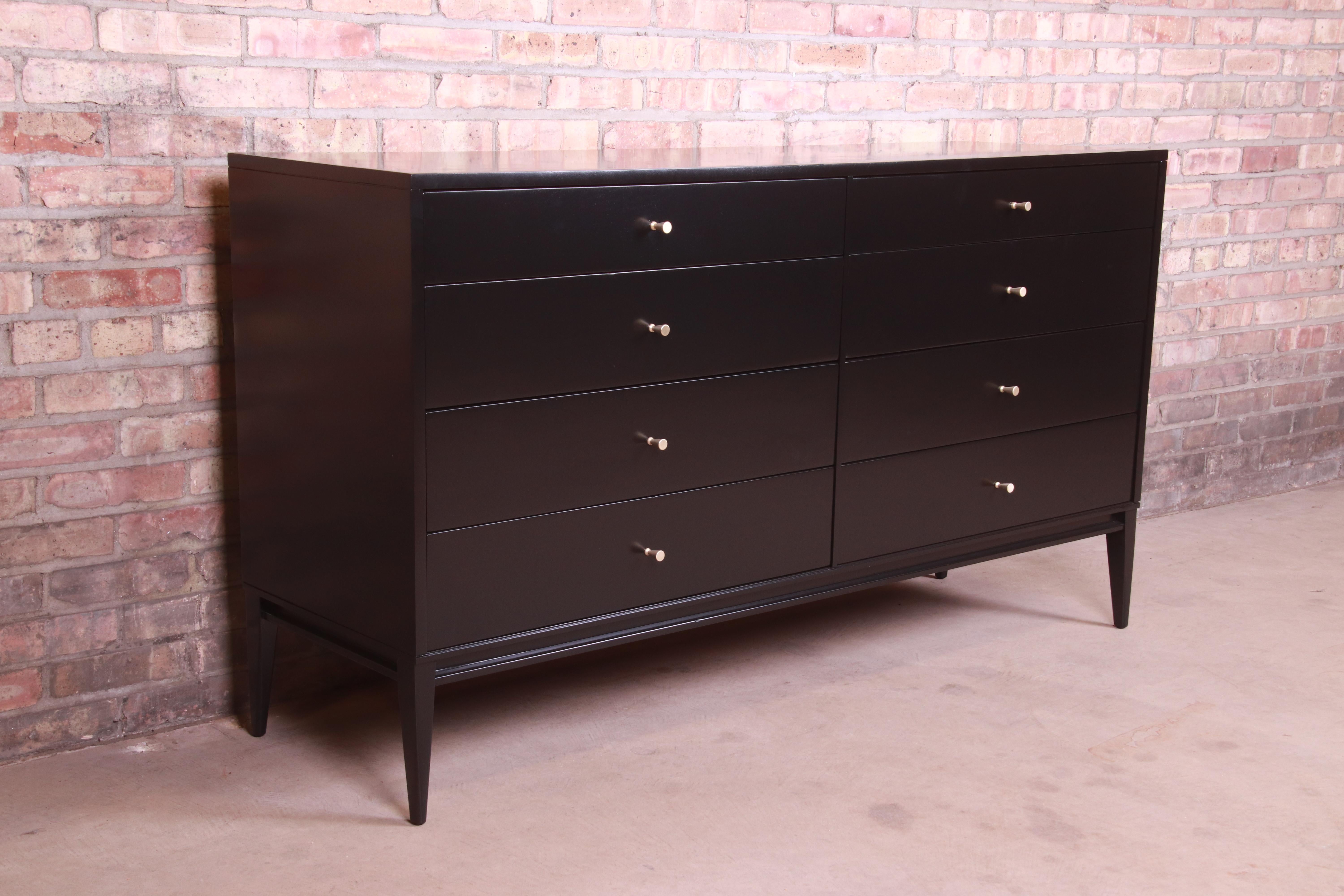Mid-20th Century Paul McCobb Planner Group Black Lacquered Dresser or Credenza, Newly Refinished