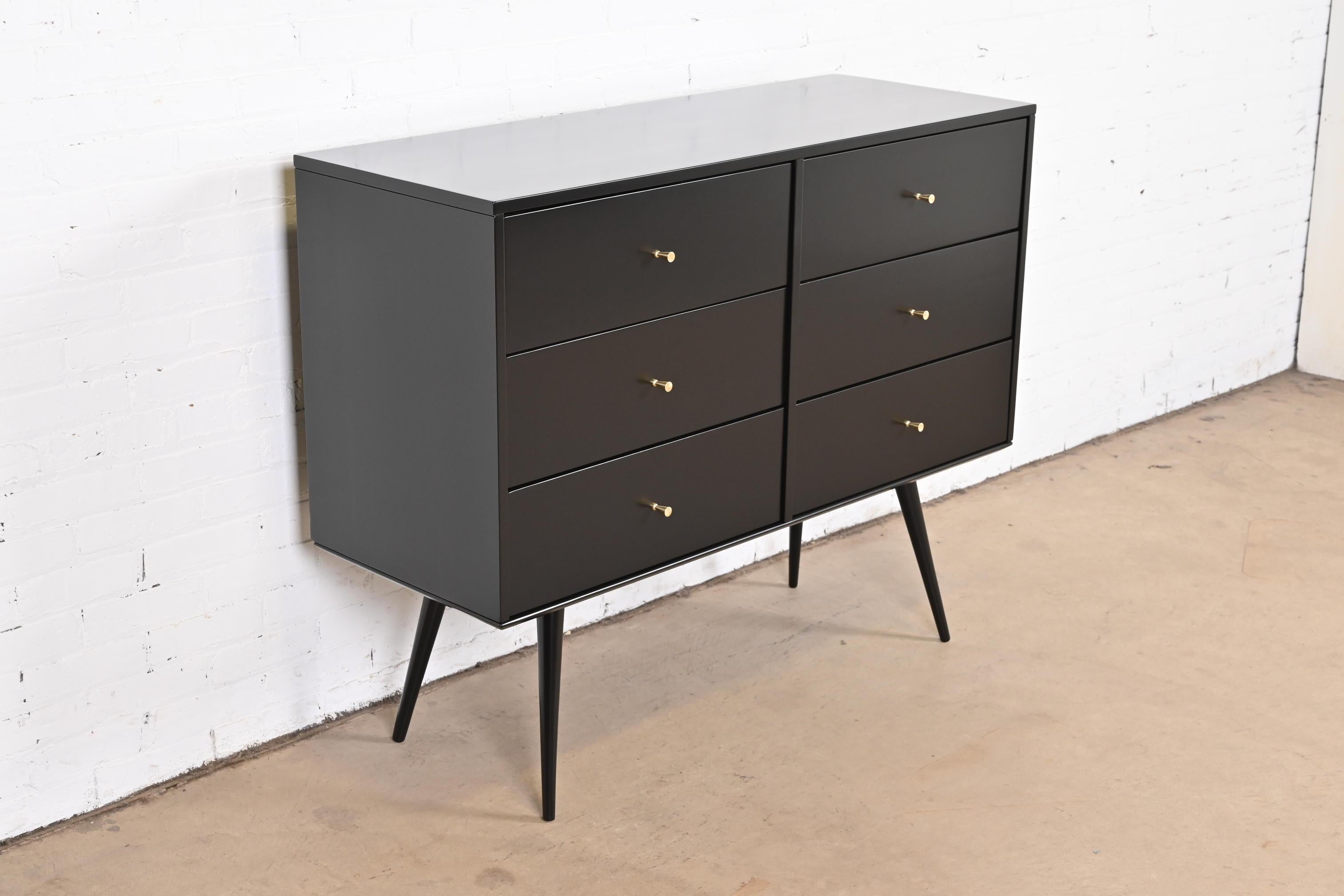 Mid-20th Century Paul McCobb Planner Group Black Lacquered Dresser or Credenza, Newly Refinished For Sale