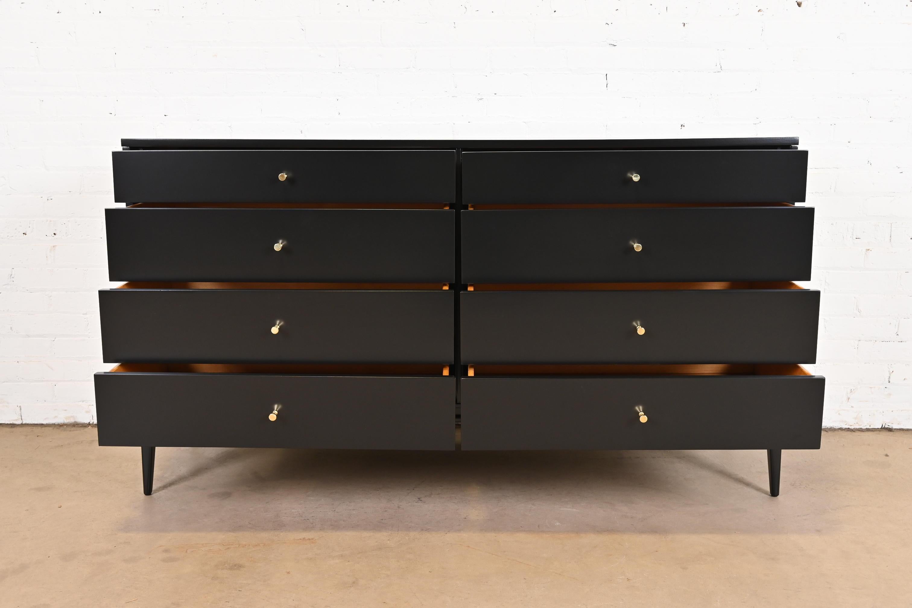 Paul McCobb Planner Group Black Lacquered Eight-Drawer Dresser, Newly Refinished 1