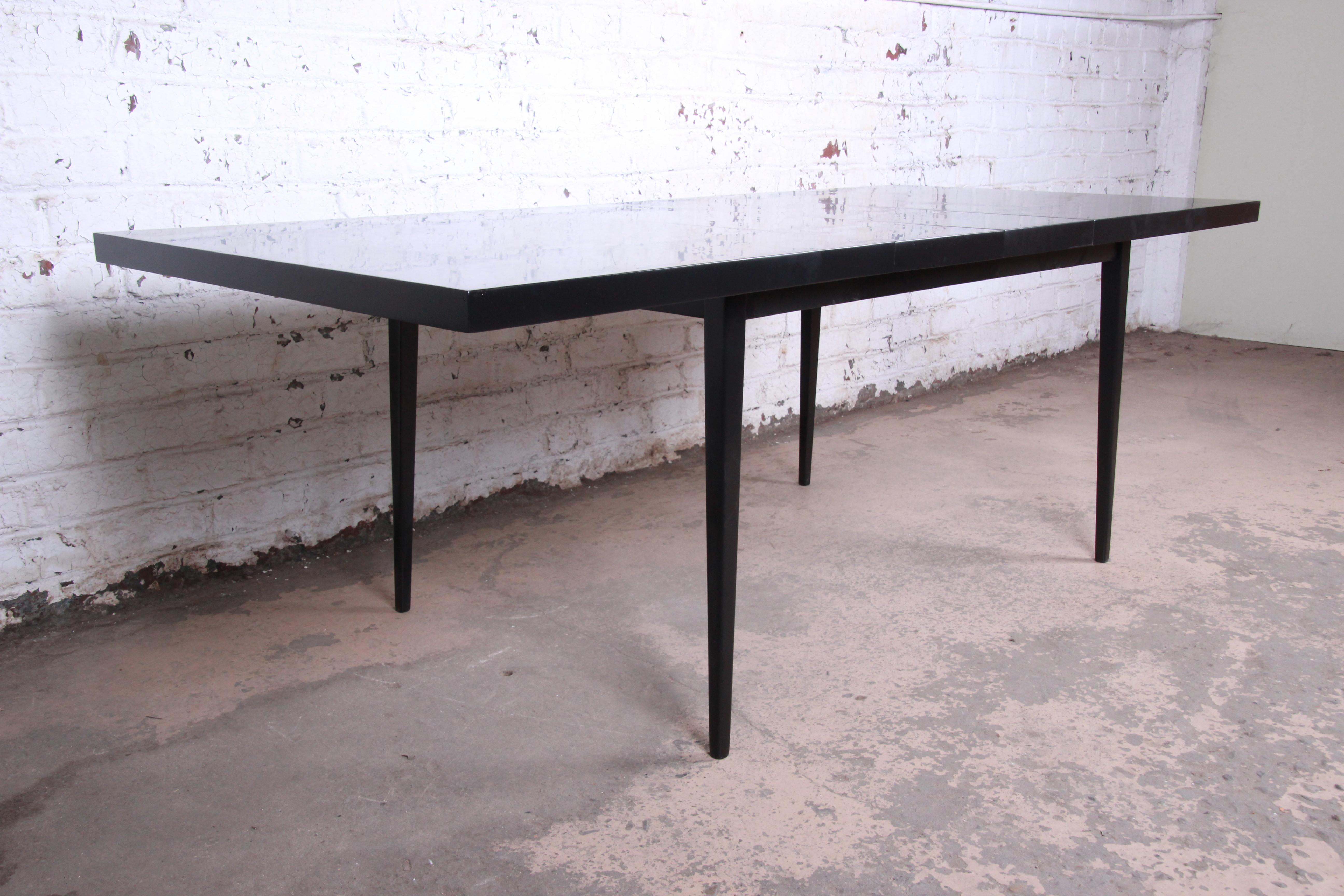Paul McCobb Planner Group Black Lacquered Extension Dining Table, Newly Restored In Good Condition In South Bend, IN