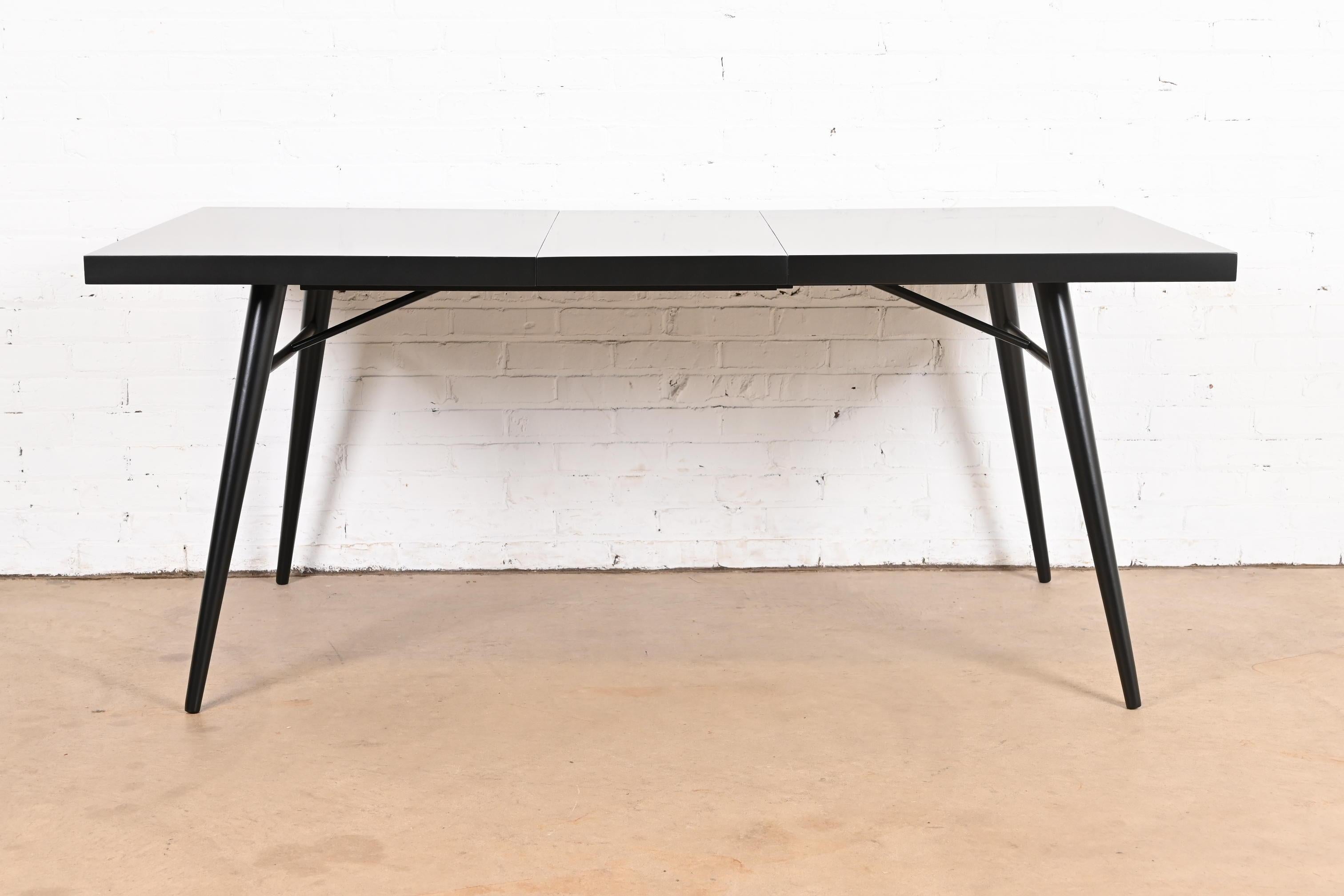 Mid-20th Century Paul McCobb Planner Group Black Lacquered Extension Dining Table, Refinished For Sale