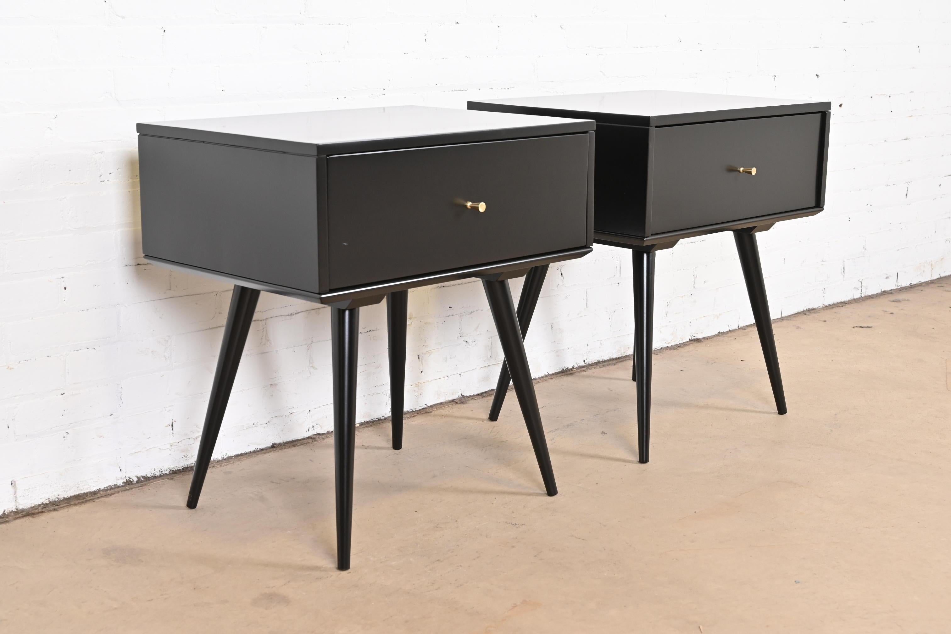 Paul McCobb Planner Group Black Lacquered Nightstands, Newly Refinished In Good Condition In South Bend, IN