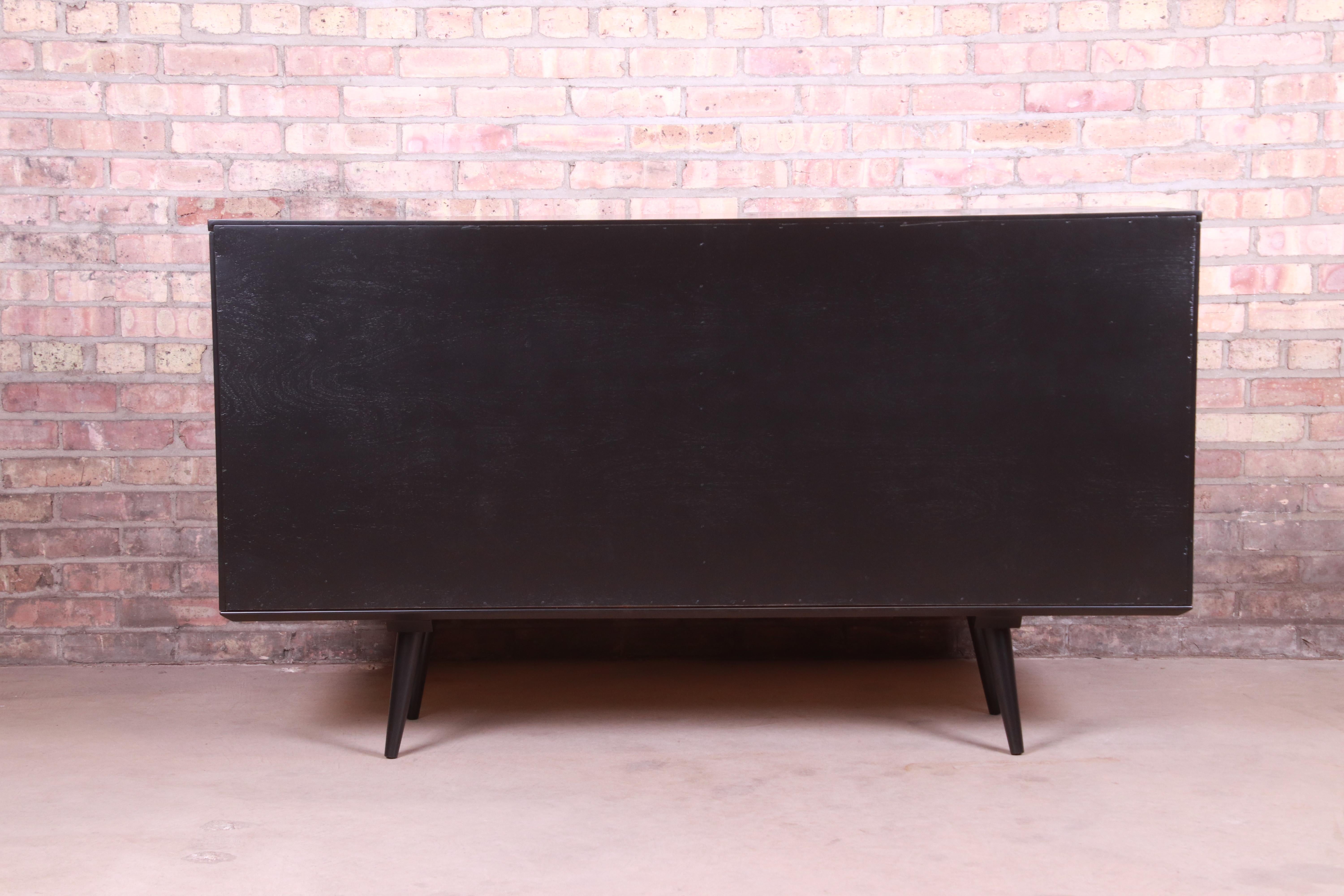 Paul McCobb Planner Group Black Lacquered Sideboard Credenza, Newly Refinished For Sale 8