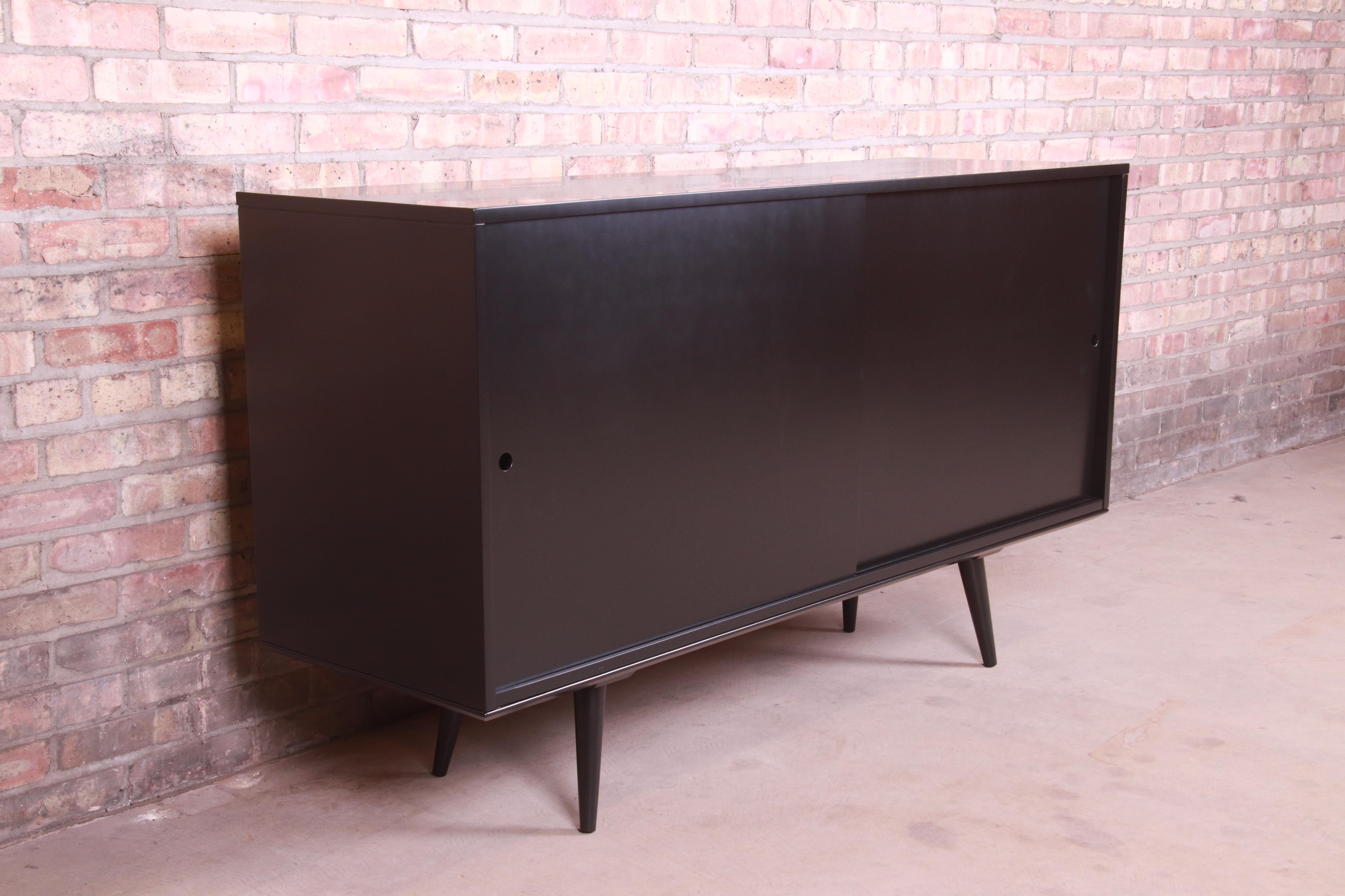 Paul McCobb Planner Group Black Lacquered Sideboard Credenza, Newly Refinished In Good Condition For Sale In South Bend, IN