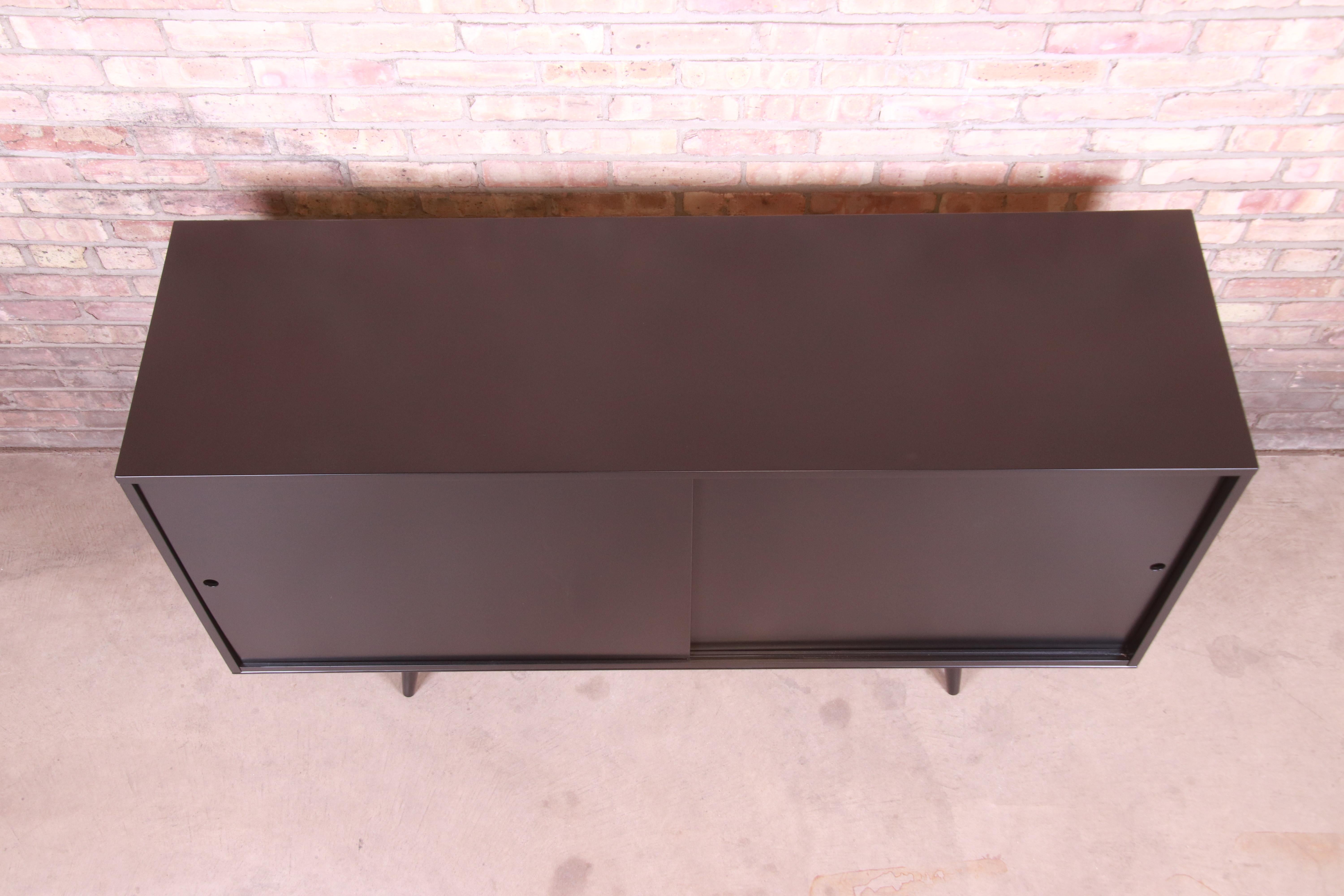 Mid-20th Century Paul McCobb Planner Group Black Lacquered Sideboard Credenza, Newly Refinished For Sale