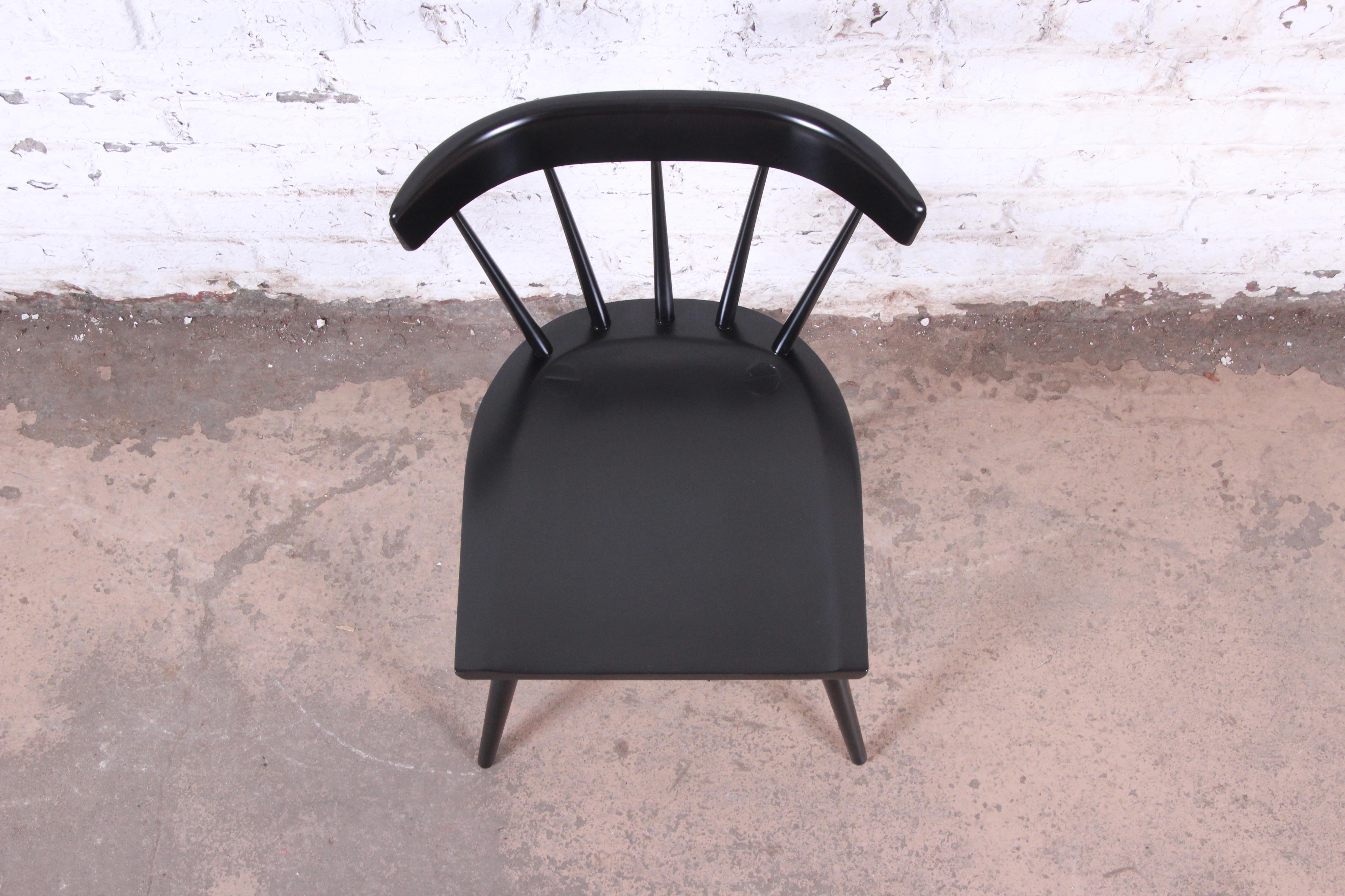 Mid-20th Century Paul McCobb Planner Group Black Lacquered Spindle Back Dining Chair, Restored