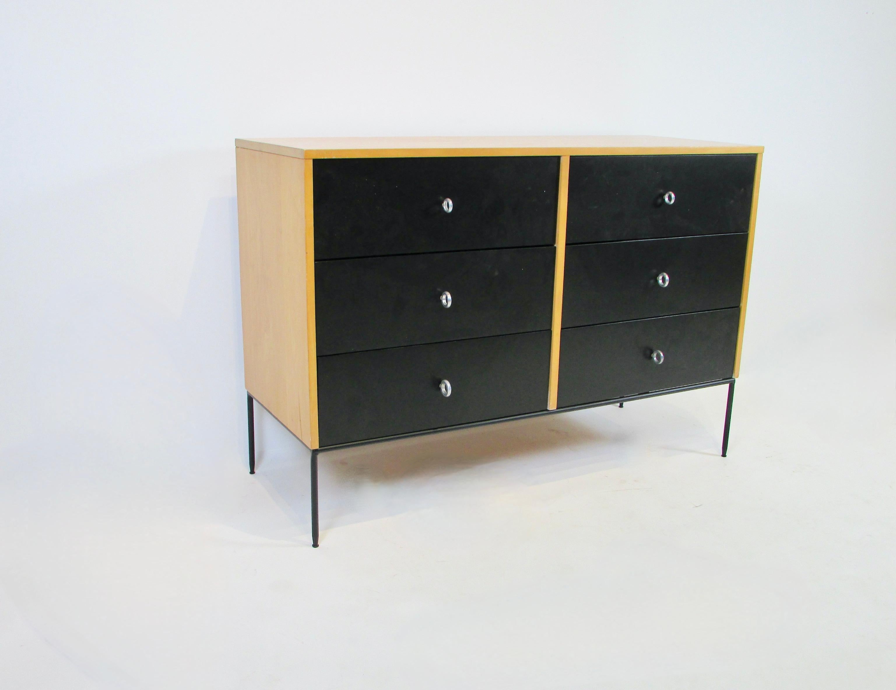 Mid-Century Modern Paul McCobb Planner Group Blonde with Black Drawers Dresser on Wrought Iron Base For Sale