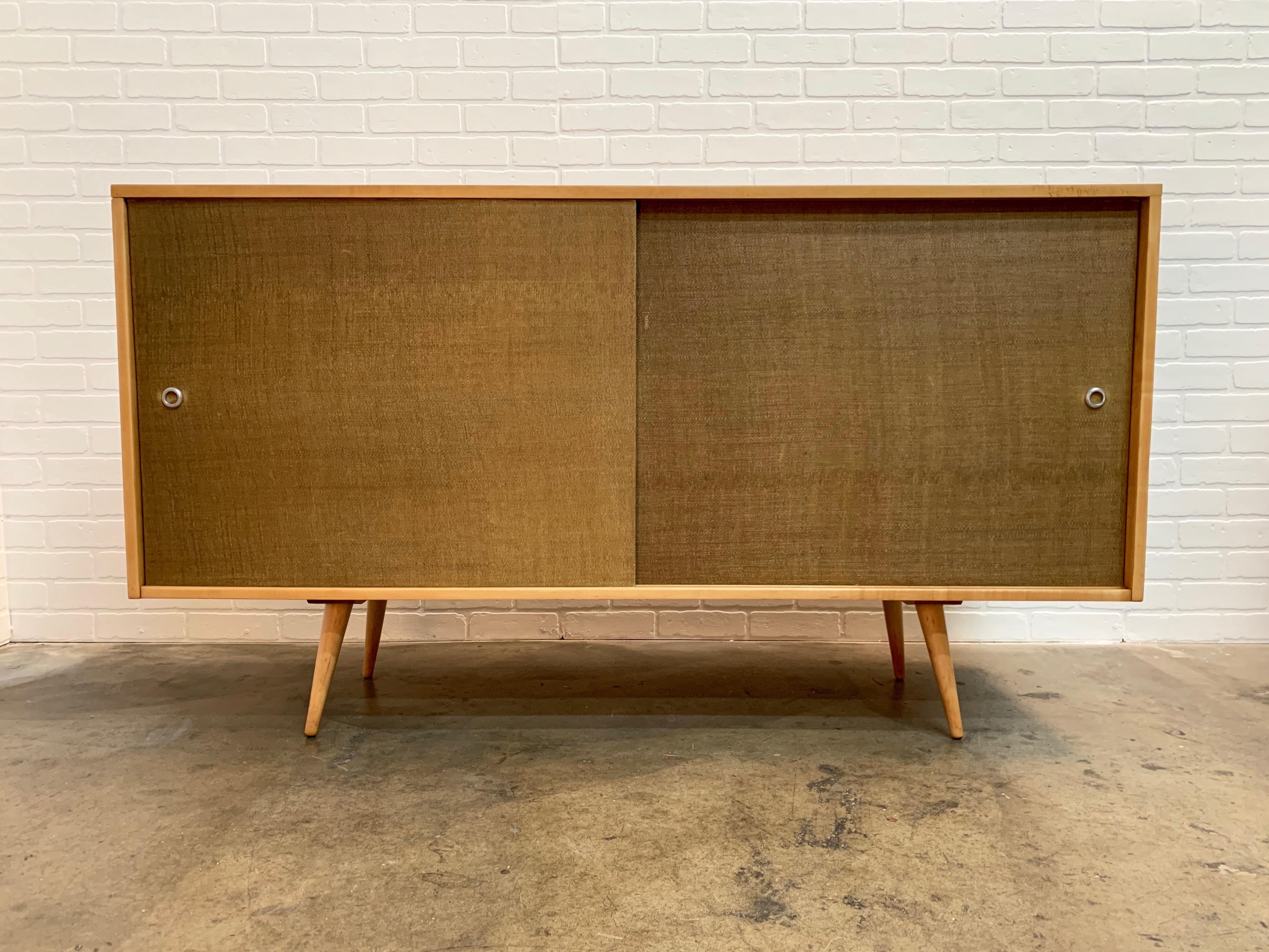 Paul McCobb Planner Group Cabinet with Original Grasscloth Doors In Good Condition In Denton, TX