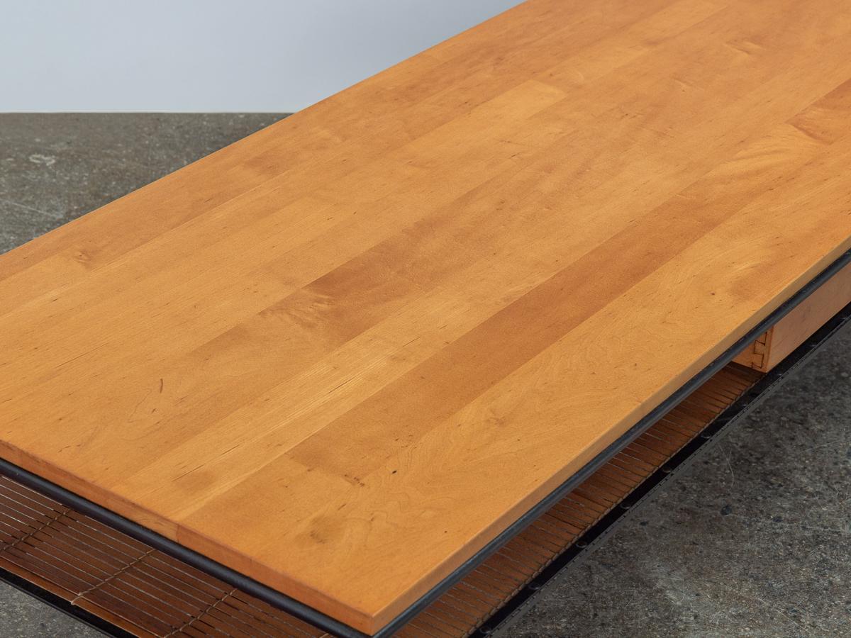 Paul McCobb Planner Group Coffee Table In Good Condition In Brooklyn, NY