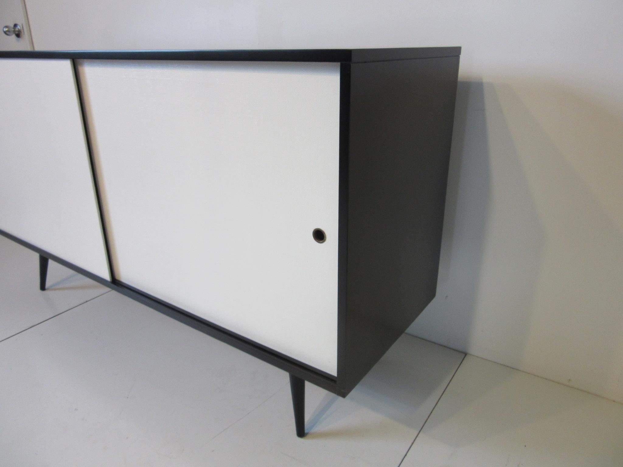 American Paul McCobb Planner Group Credenza for Winchendon