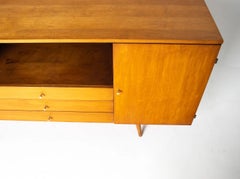 Paul McCobb Planner Group Credenza in Solid Maple, Circa 1950s