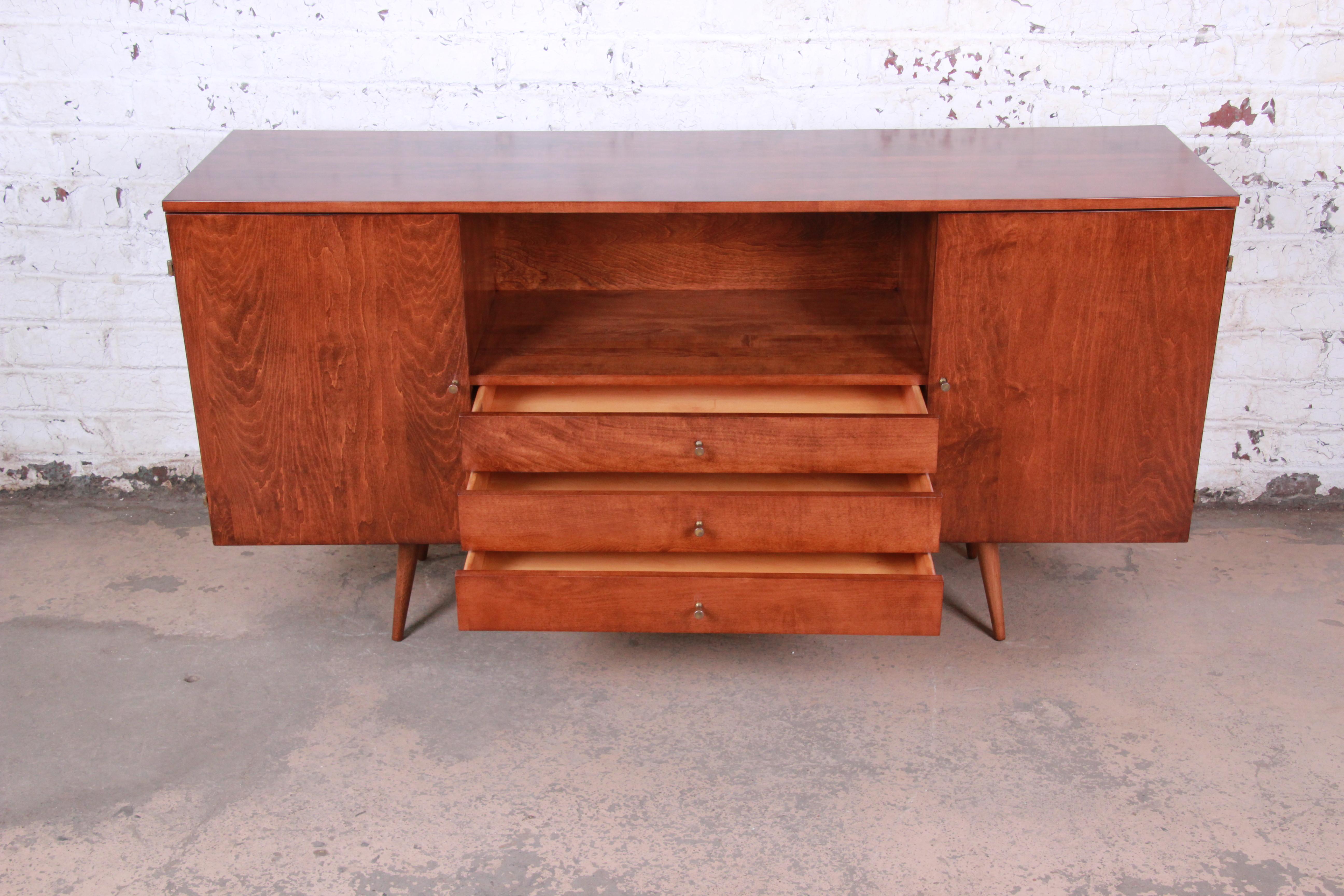 Paul McCobb Planner Group Credenza or Media Cabinet, Newly Refinished In Good Condition For Sale In South Bend, IN