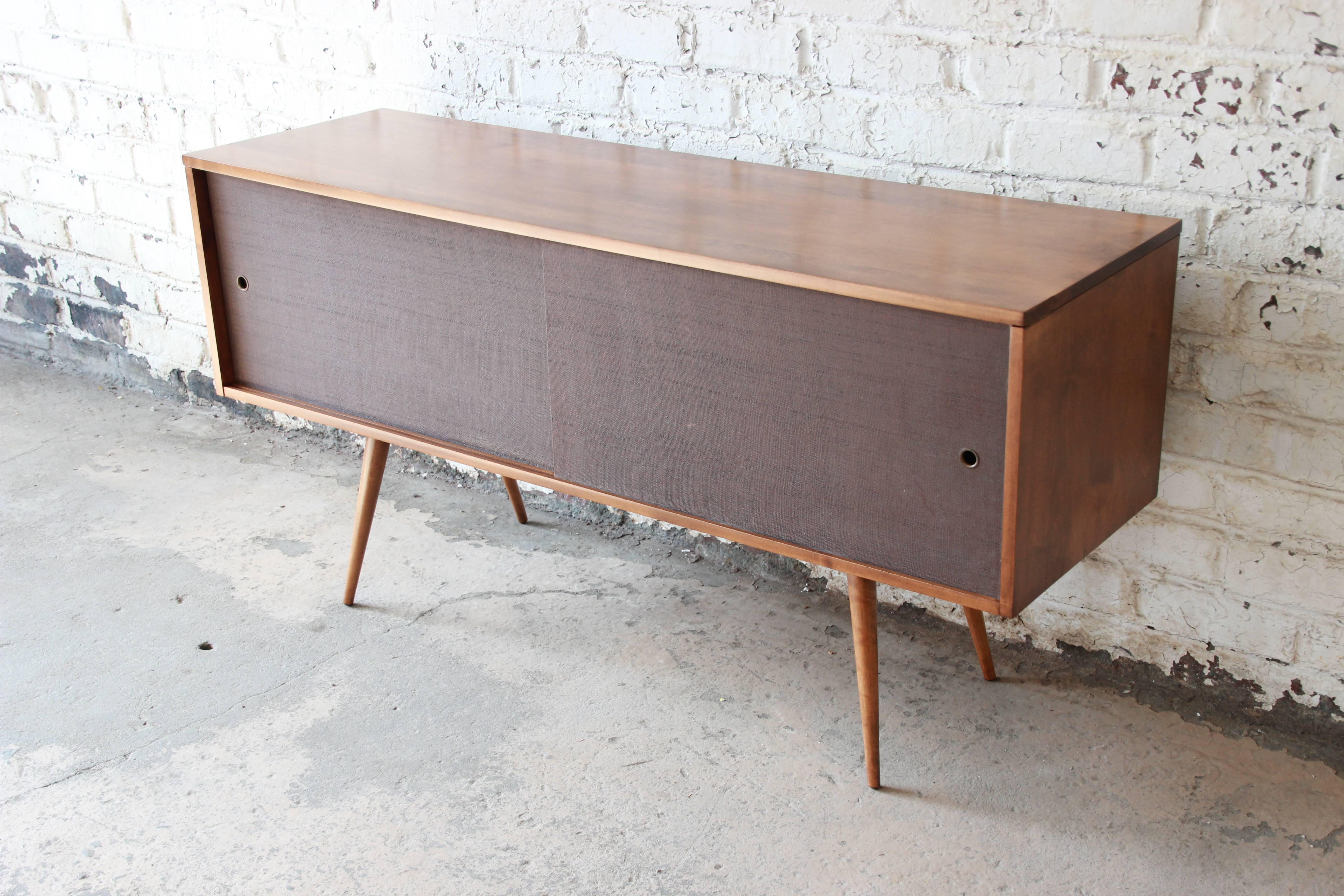 Mid-Century Modern Paul McCobb Planner Group Credenza or Record Cabinet