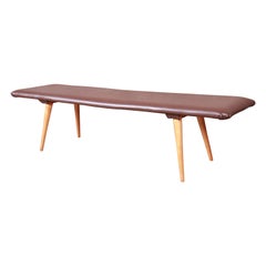 Paul McCobb Planner Group Custom Maple and Leather Bench, 1950s