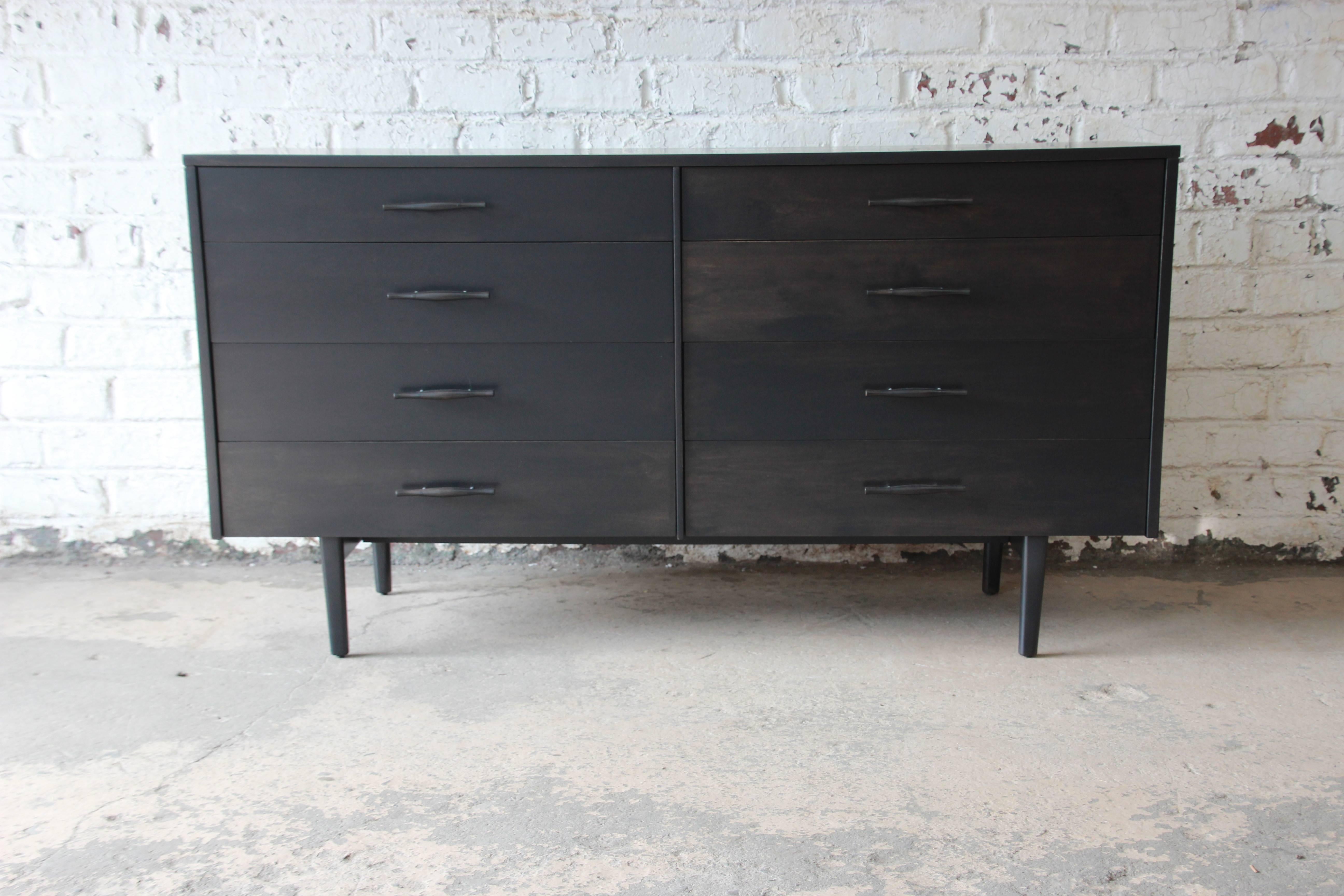 Paul McCobb Planner Group Ebonized Eight-Drawer Dresser or Credenza In Excellent Condition In South Bend, IN