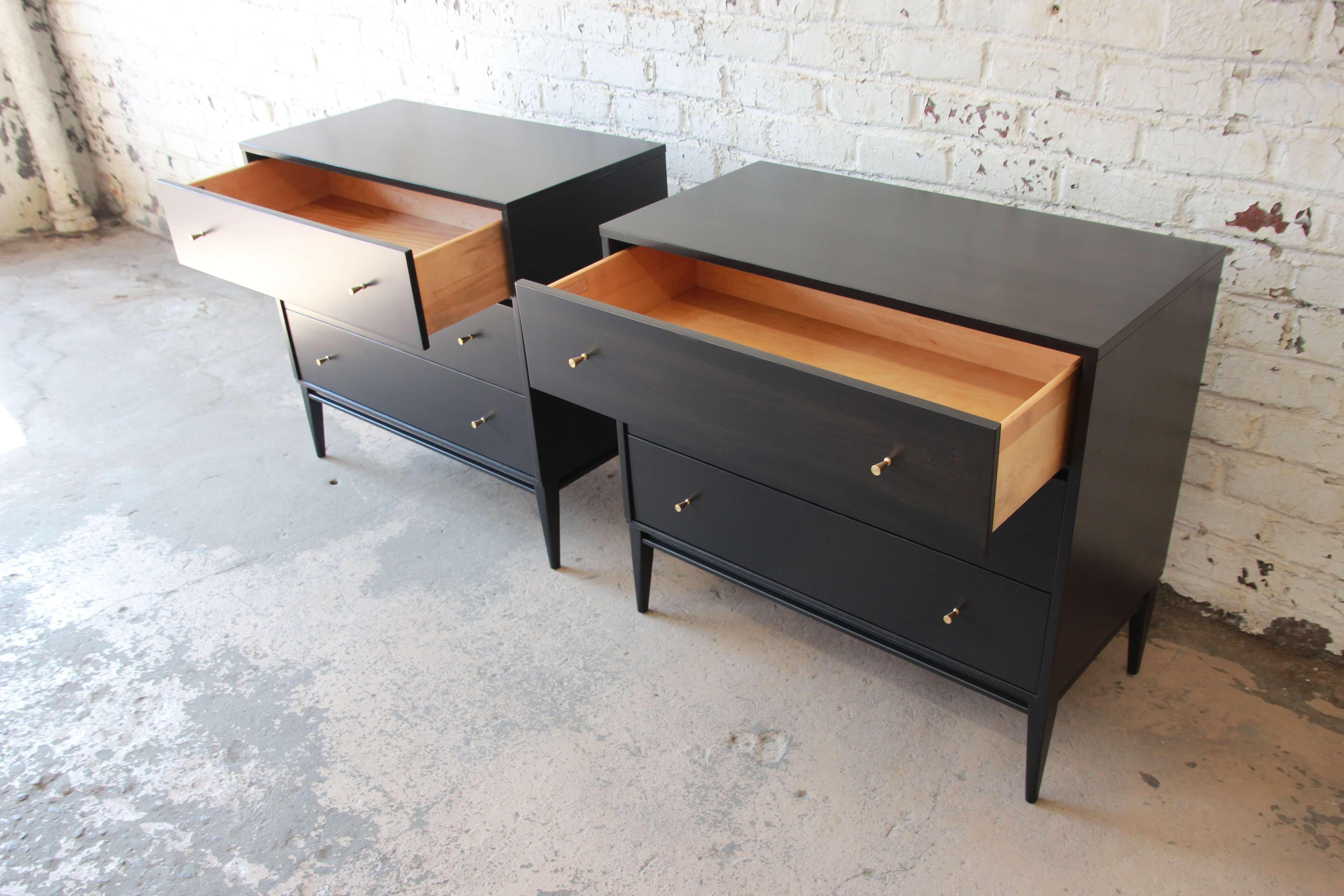 Paul McCobb Planner Group Ebonized Three-Drawer Bachelor Chests or Nightstands In Good Condition In South Bend, IN