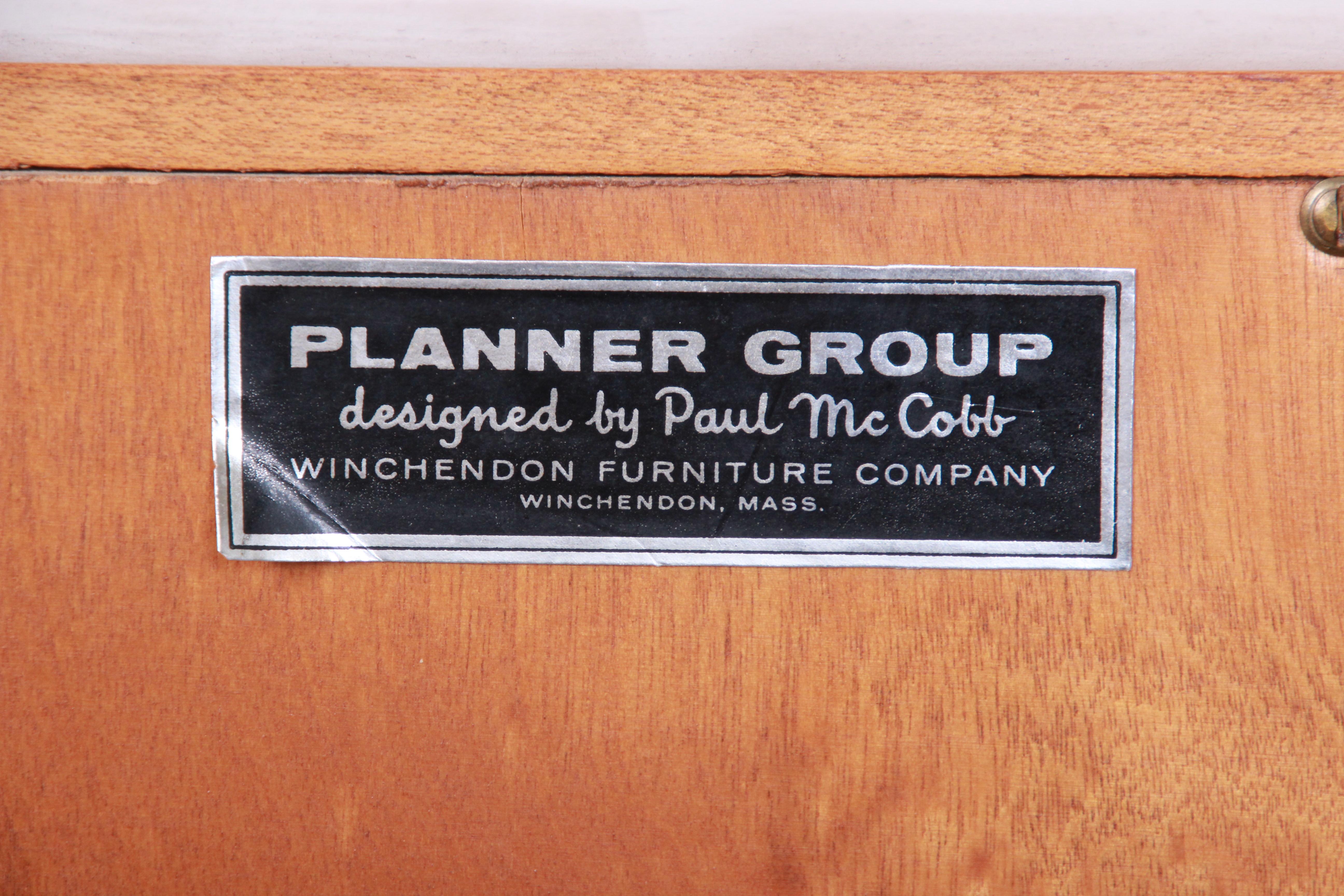 Paul McCobb Planner Group Glass Front Bookcase on Hairpin Legs, 1950s 2