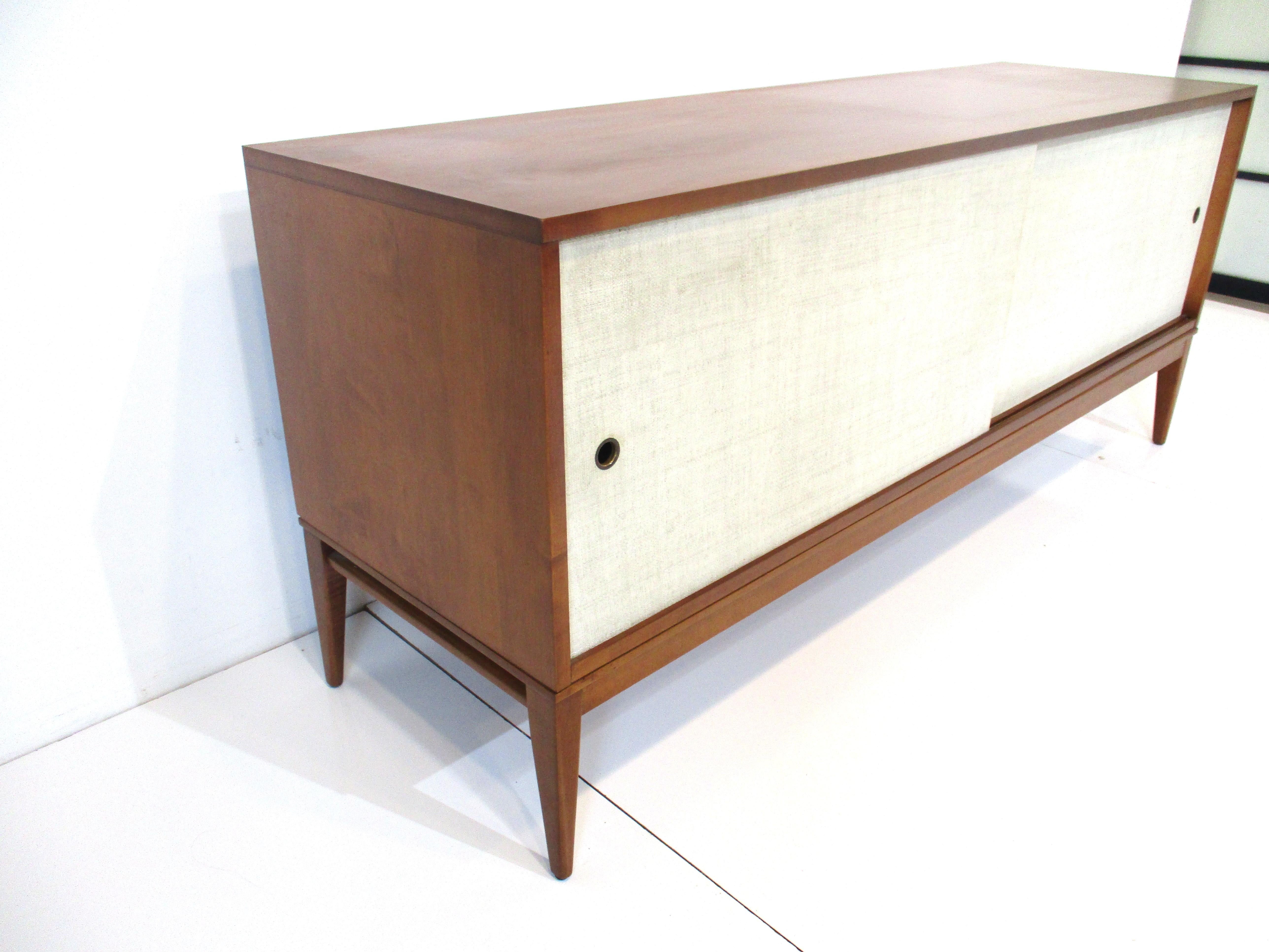Mid-Century Modern Paul McCobb Planner Group Low Credenza