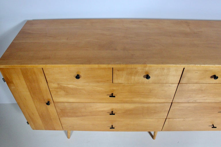 Paul McCobb Planner Group Maple Twenty Drawer Double Dresser, 1950's