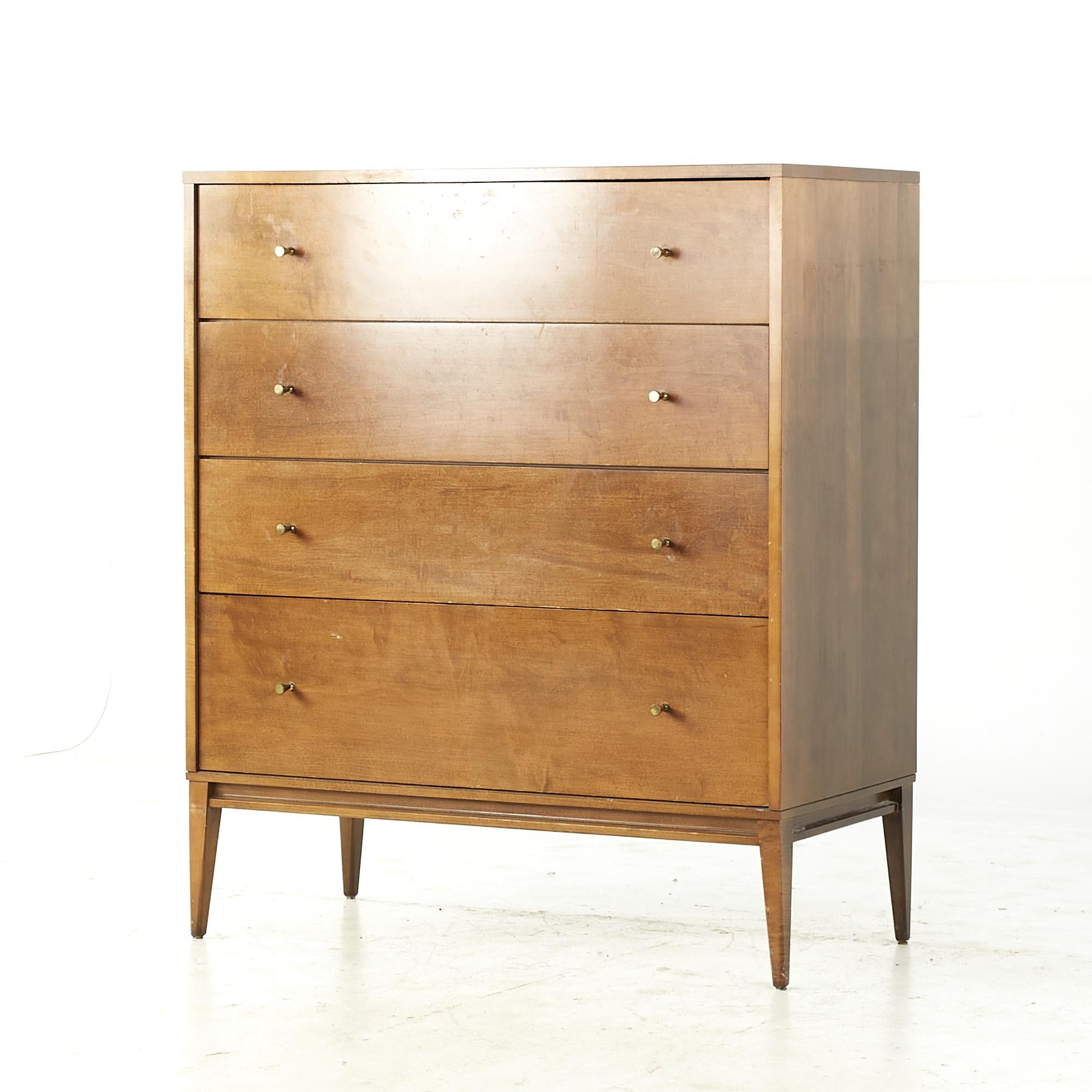 Late 20th Century Paul McCobb Planner Group Midcentury 4 Drawer Dresser with Sliding Door Cabinet For Sale