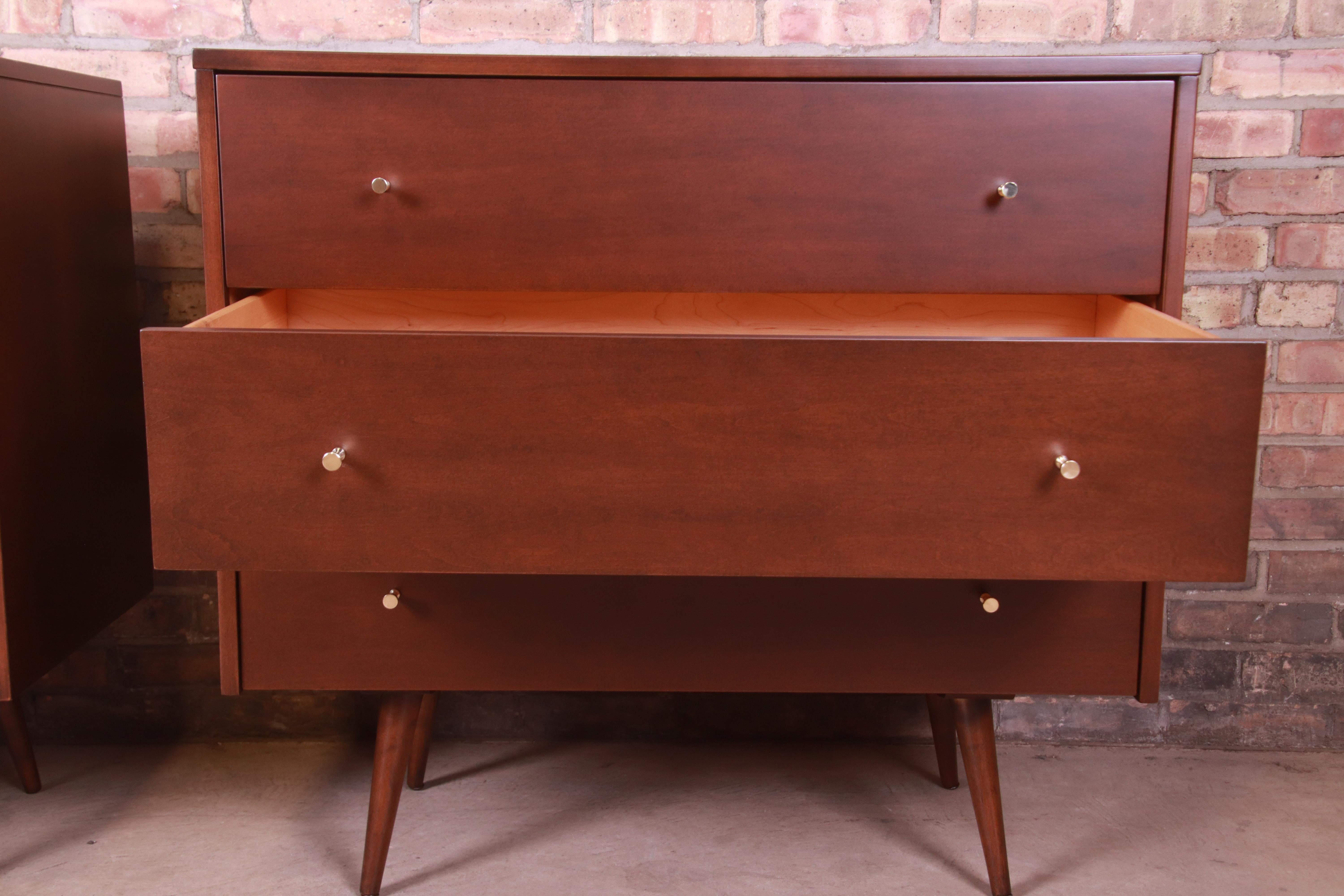 Paul McCobb Planner Group Mid-Century Modern Bachelor Chests, Newly Refinished For Sale 5