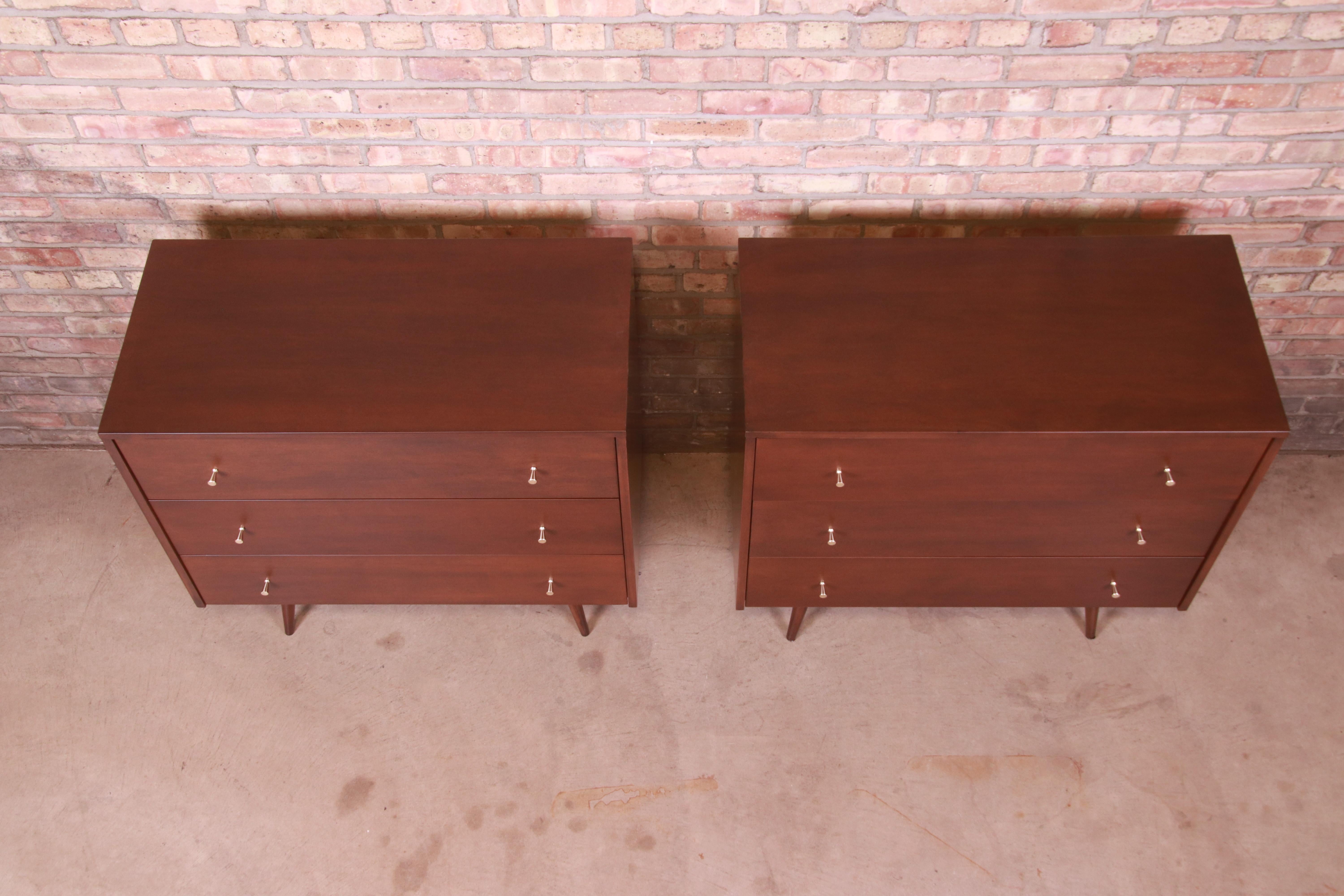 Paul McCobb Planner Group Mid-Century Modern Bachelor Chests, Newly Refinished For Sale 8