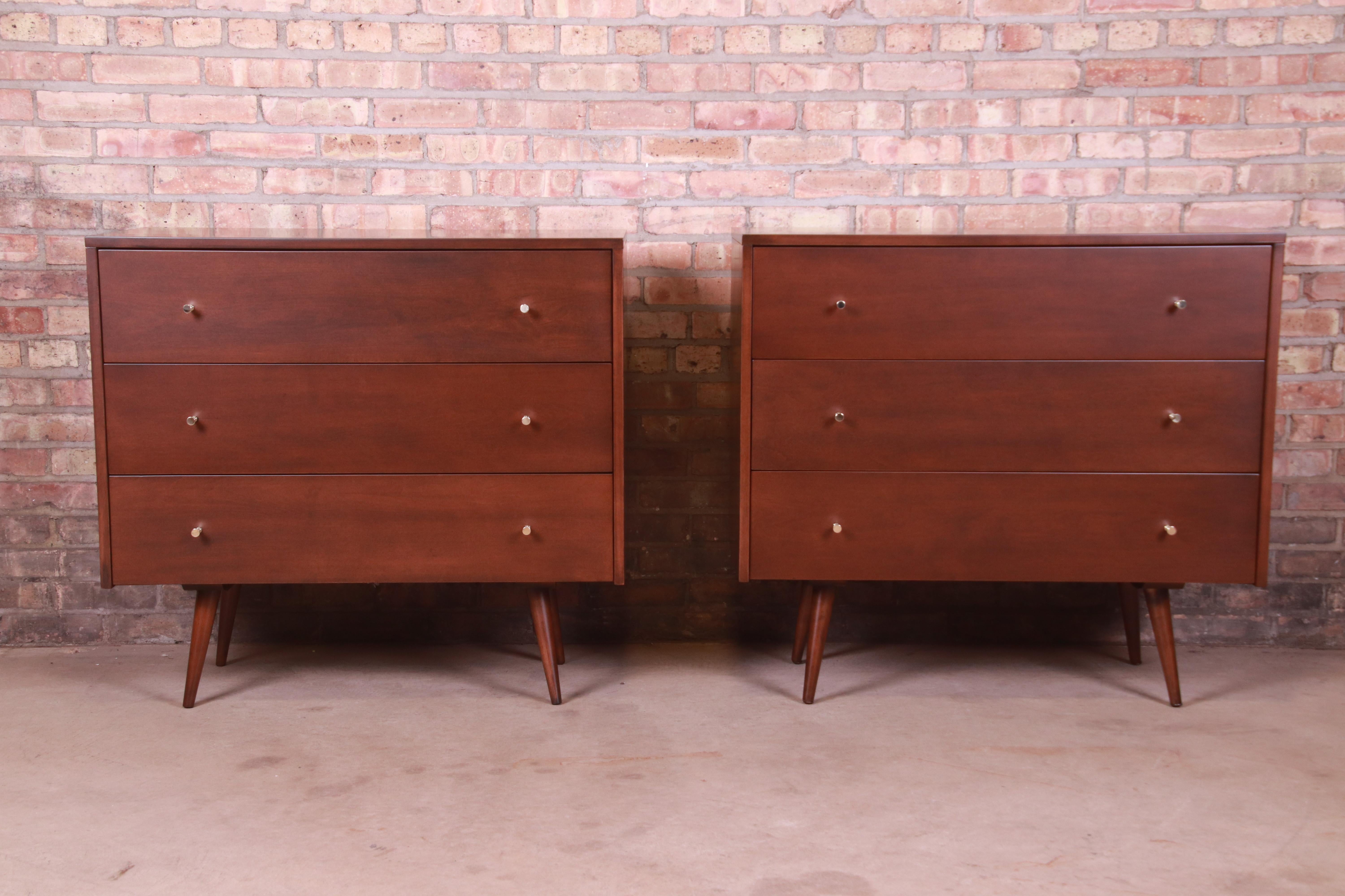 American Paul McCobb Planner Group Mid-Century Modern Bachelor Chests, Newly Refinished For Sale
