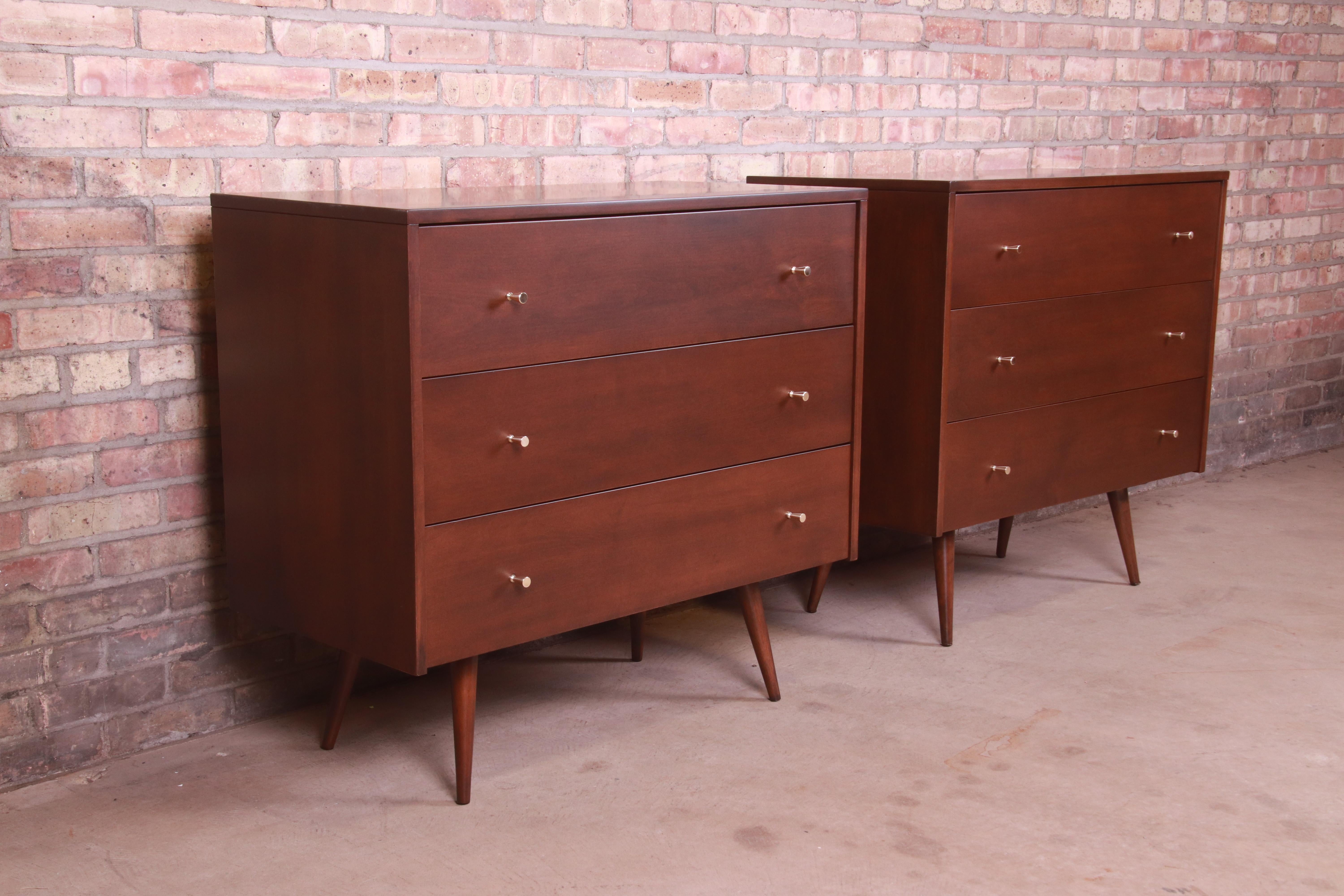 Paul McCobb Planner Group Mid-Century Modern Bachelor Chests, Newly Refinished For Sale 1