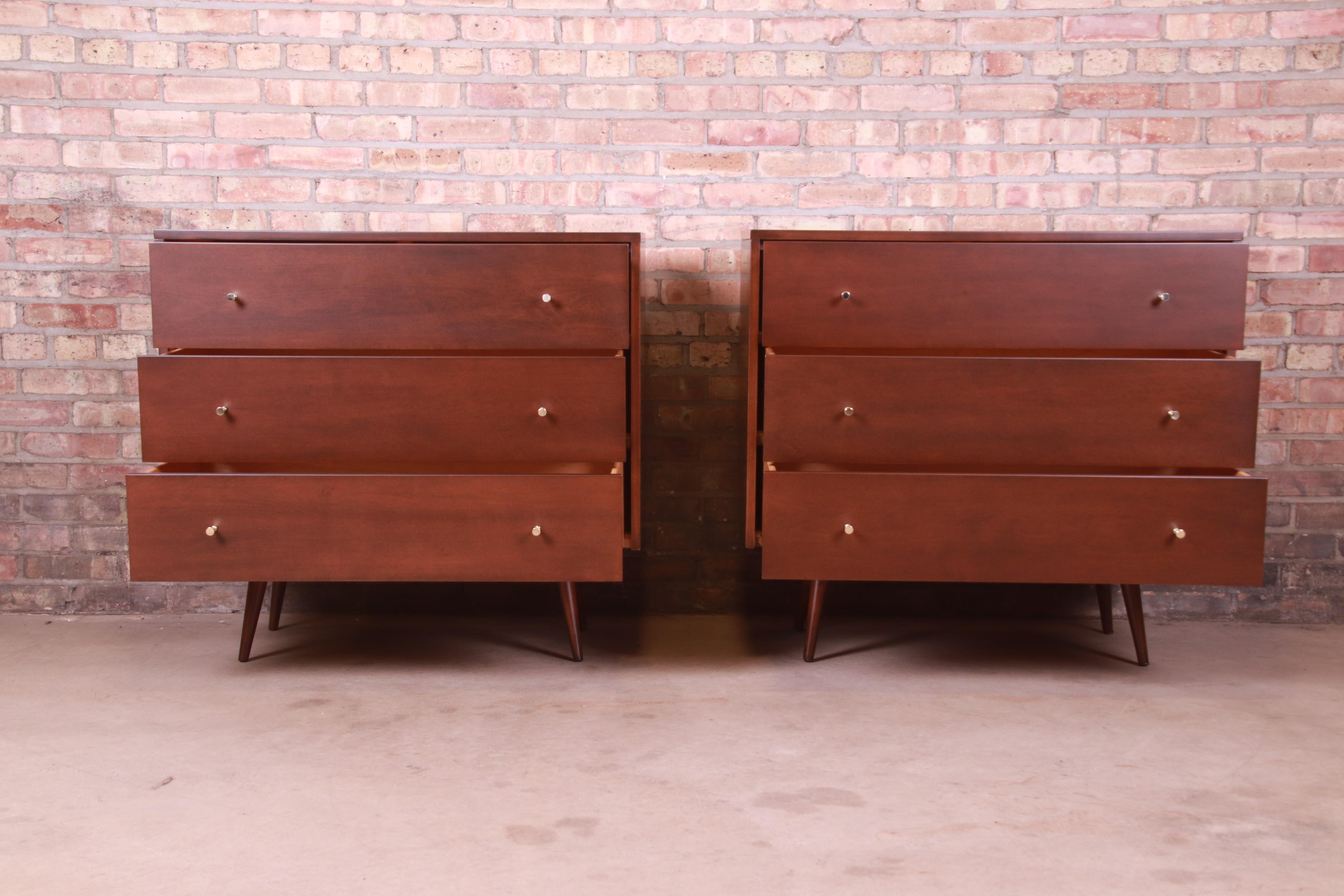 Paul McCobb Planner Group Mid-Century Modern Bachelor Chests, Newly Refinished For Sale 2