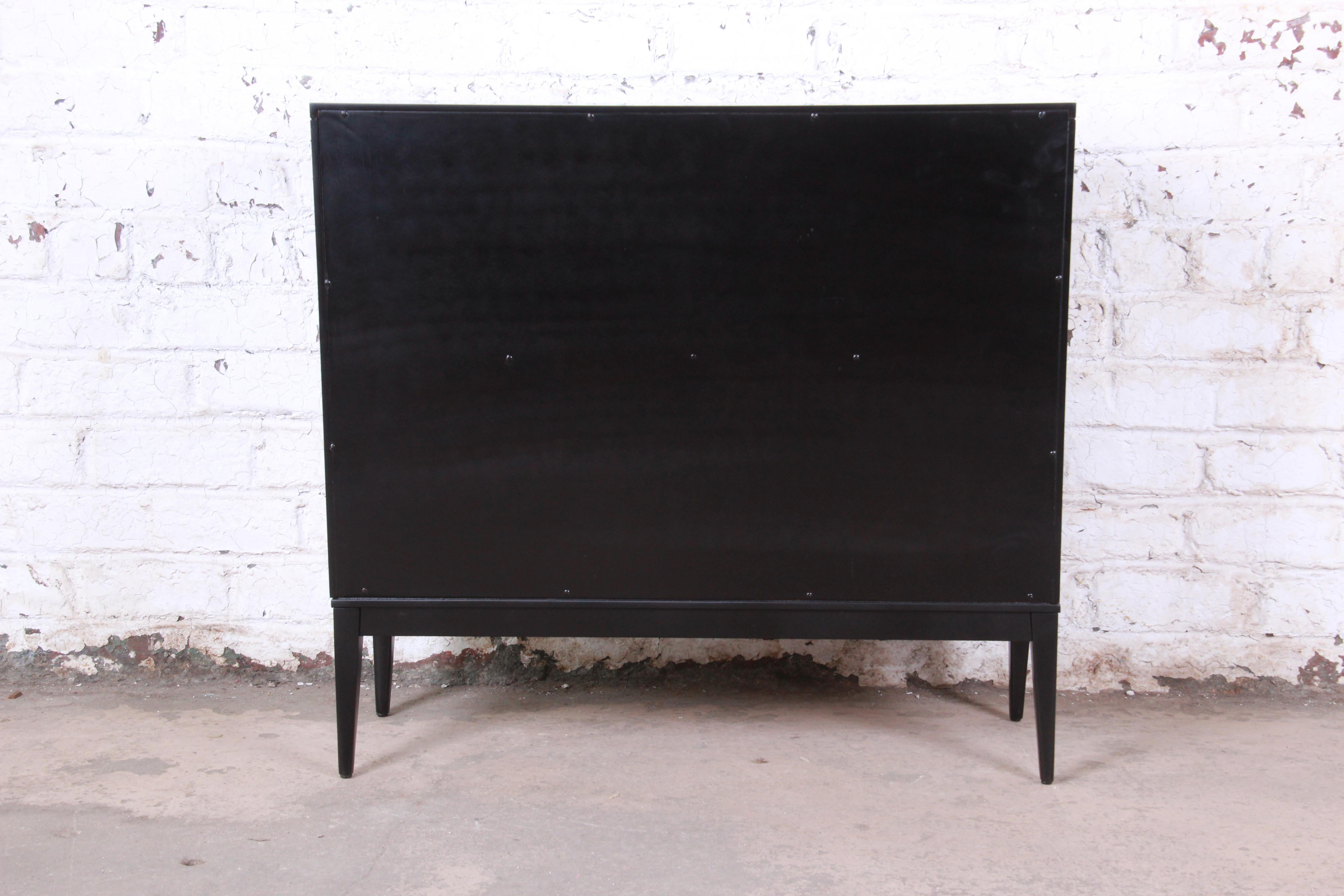Paul McCobb Planner Group Mid-Century Modern Black Lacquered Bookcase, Restored 3