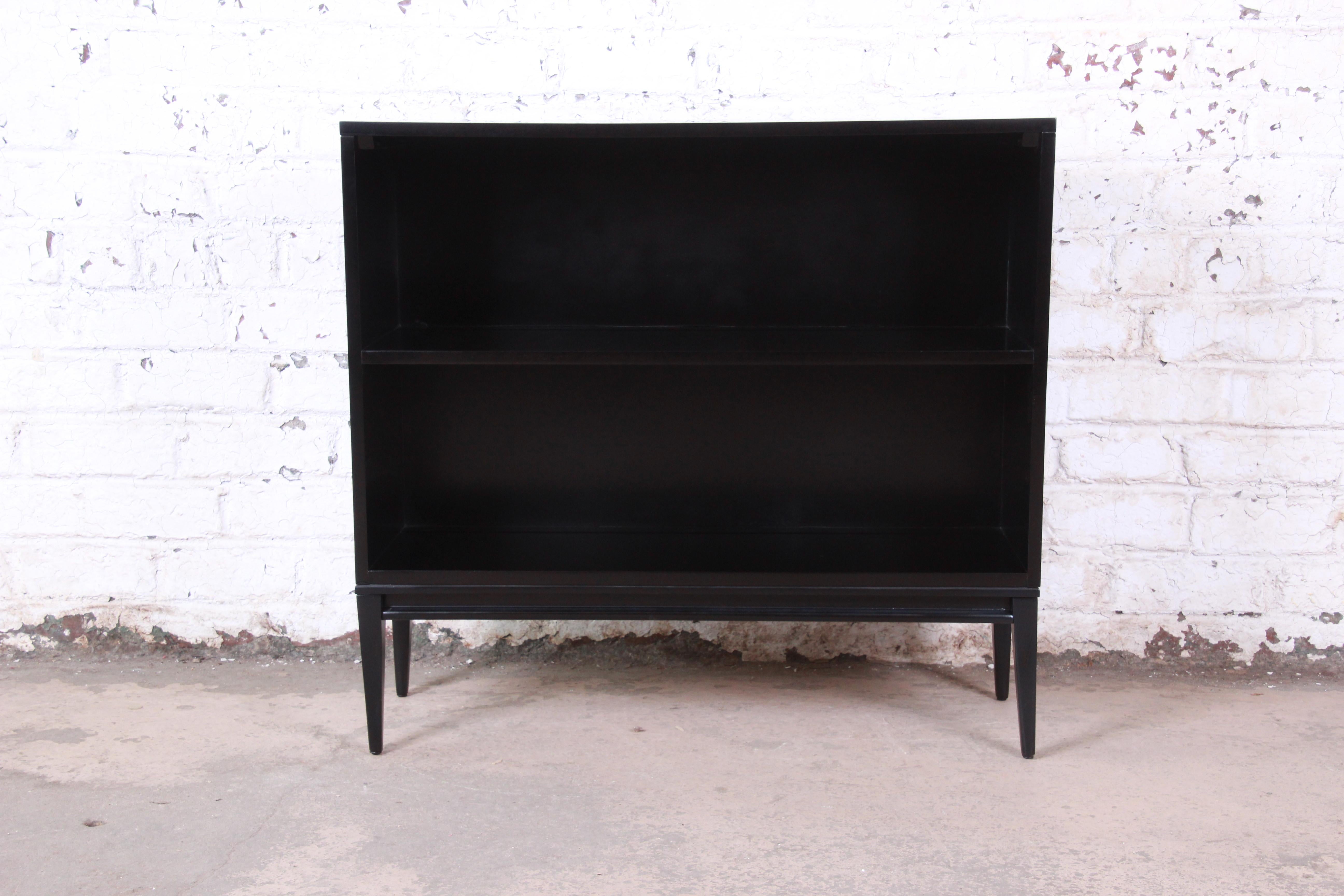 American Paul McCobb Planner Group Mid-Century Modern Black Lacquered Bookcase, Restored