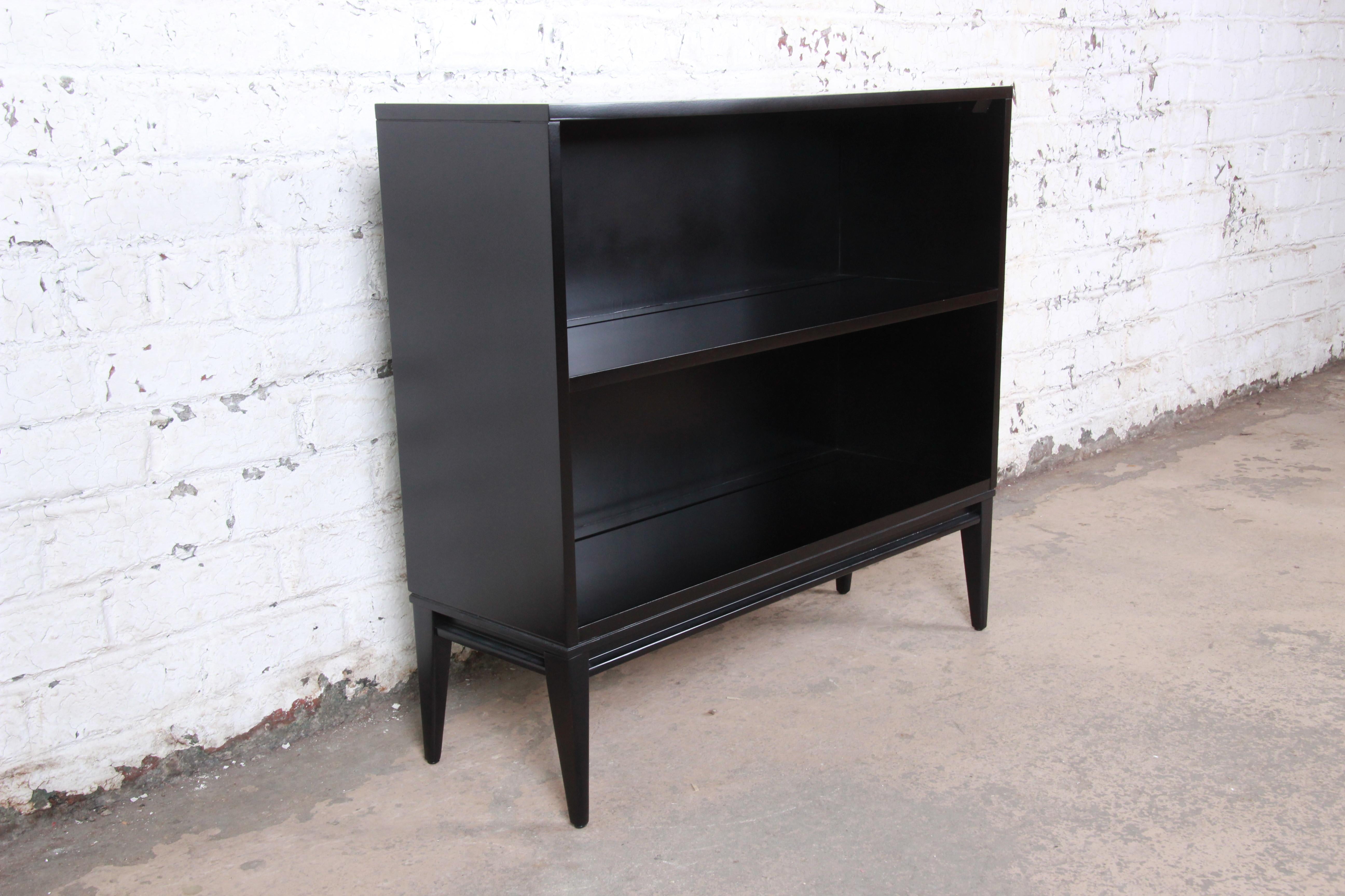 Mid-20th Century Paul McCobb Planner Group Mid-Century Modern Black Lacquered Bookcase, Restored