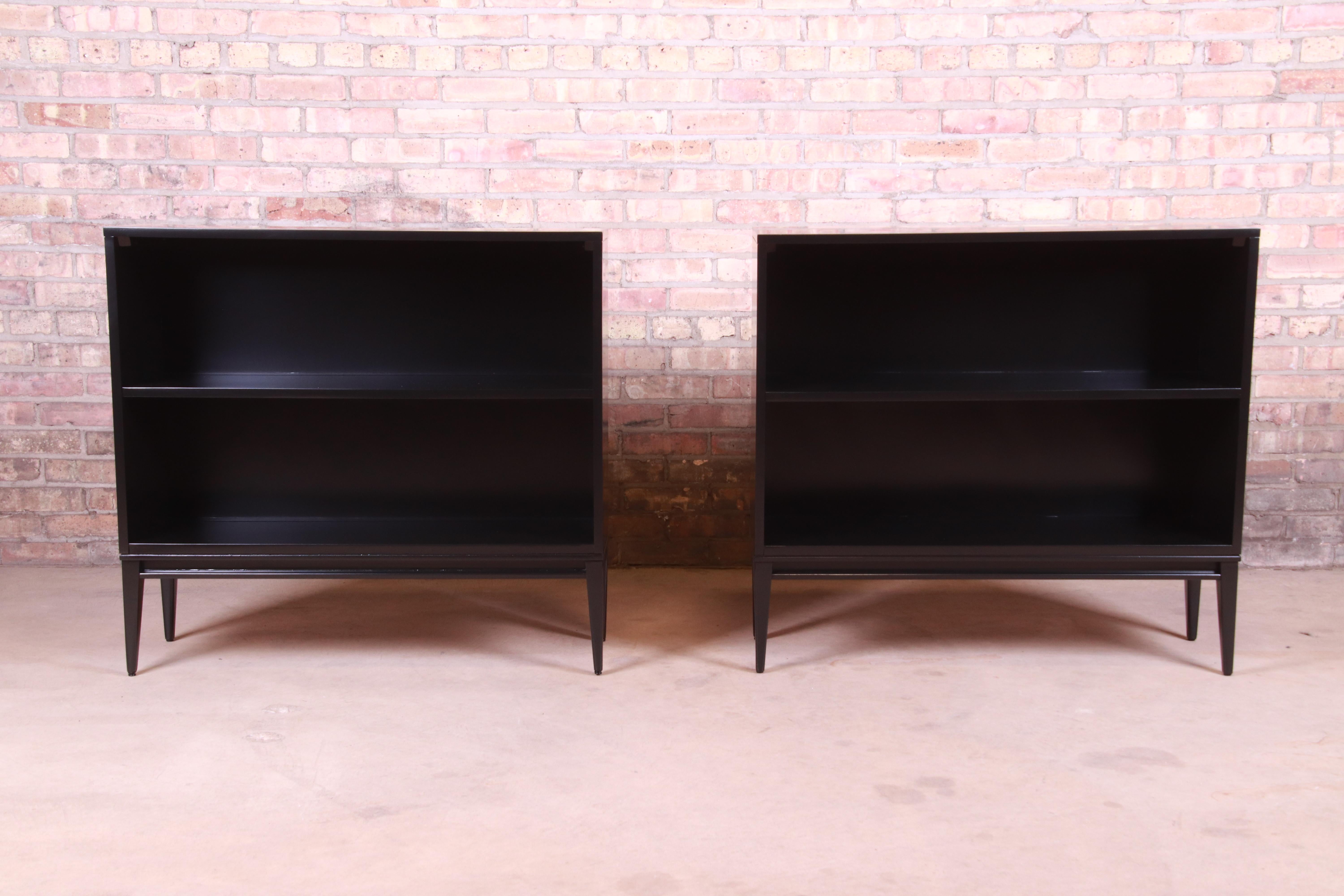 American Paul McCobb Planner Group Mid-Century Modern Black Lacquered Bookcases, Pair