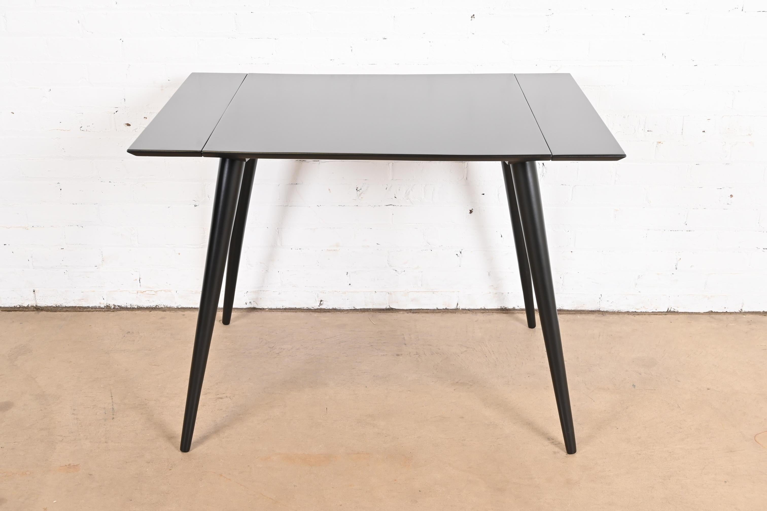 Paul McCobb Planner Group Mid-Century Modern Black Lacquered Dining Table For Sale 1