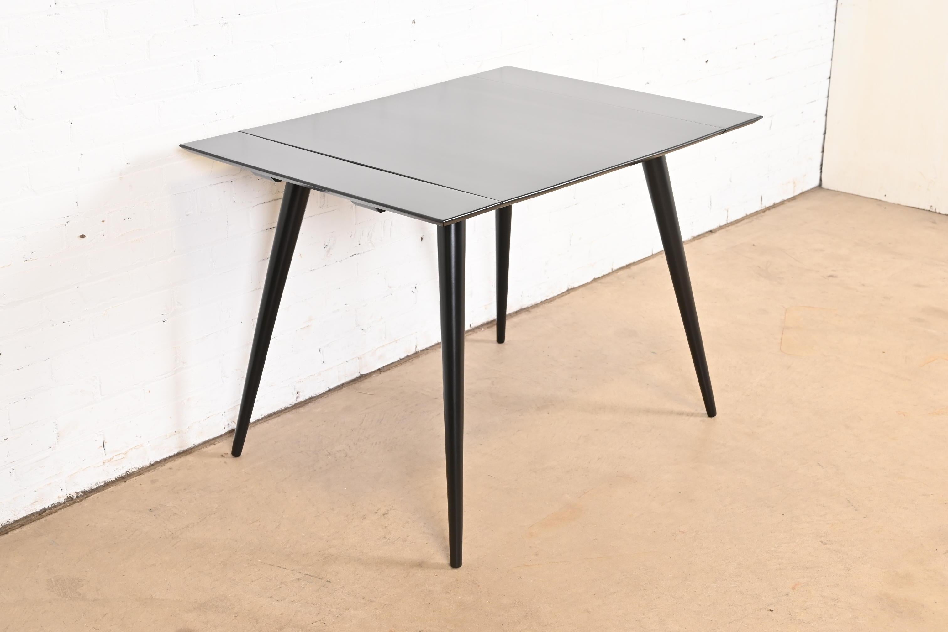 Paul McCobb Planner Group Mid-Century Modern Black Lacquered Dining Table For Sale 3