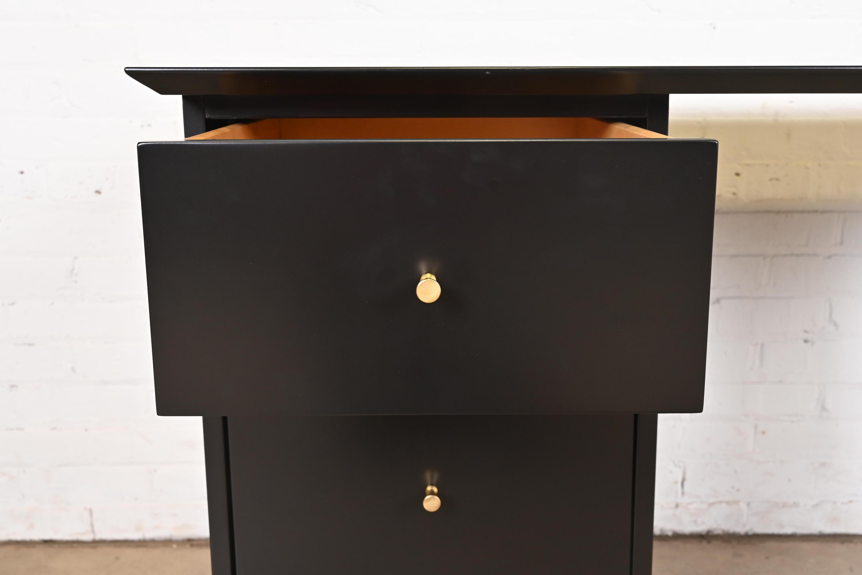 Paul McCobb Planner Group Mid-Century Modern Black Lacquered Writing Desk 5