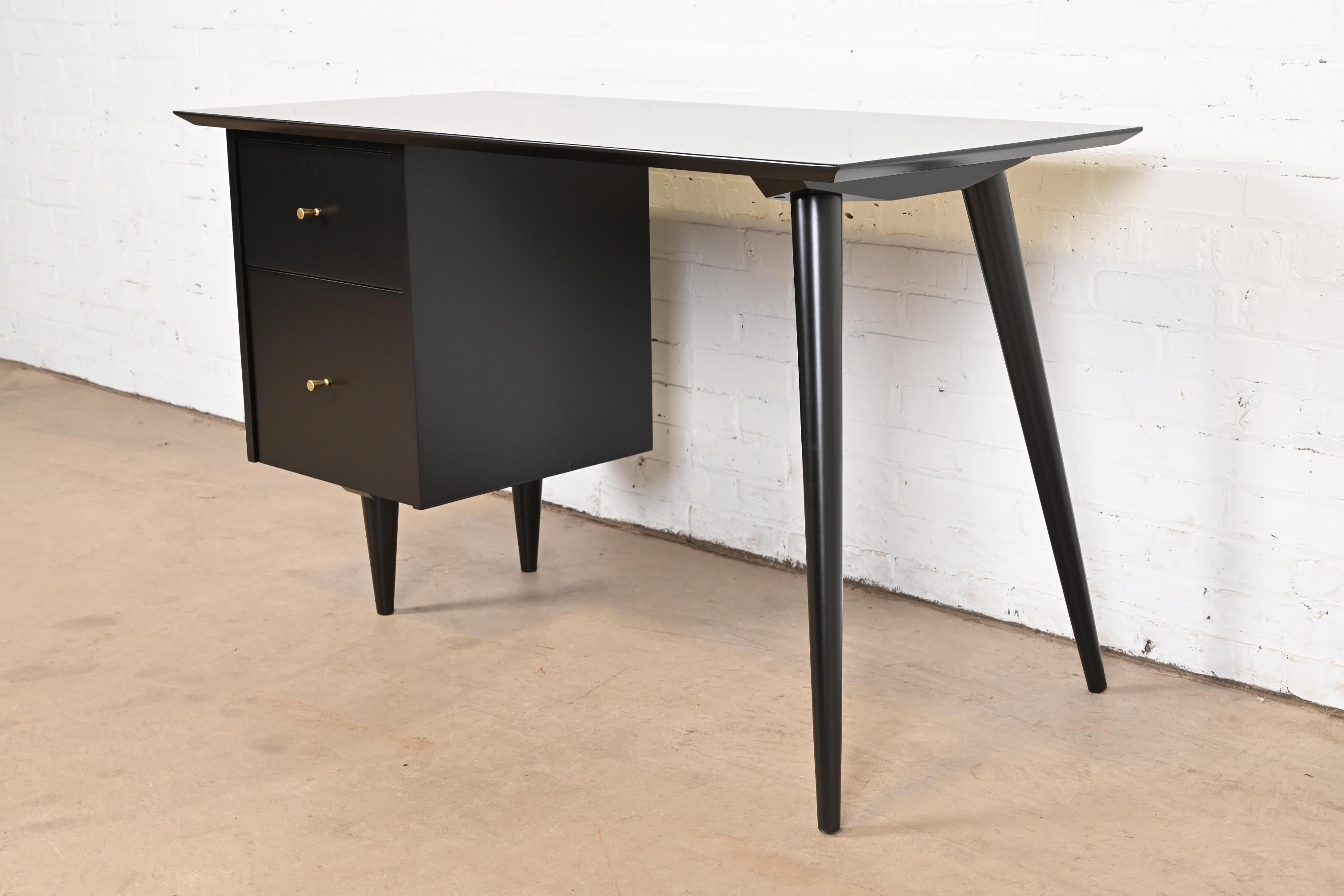 Paul McCobb Planner Group Mid-Century Modern Black Lacquered Writing Desk In Good Condition In South Bend, IN