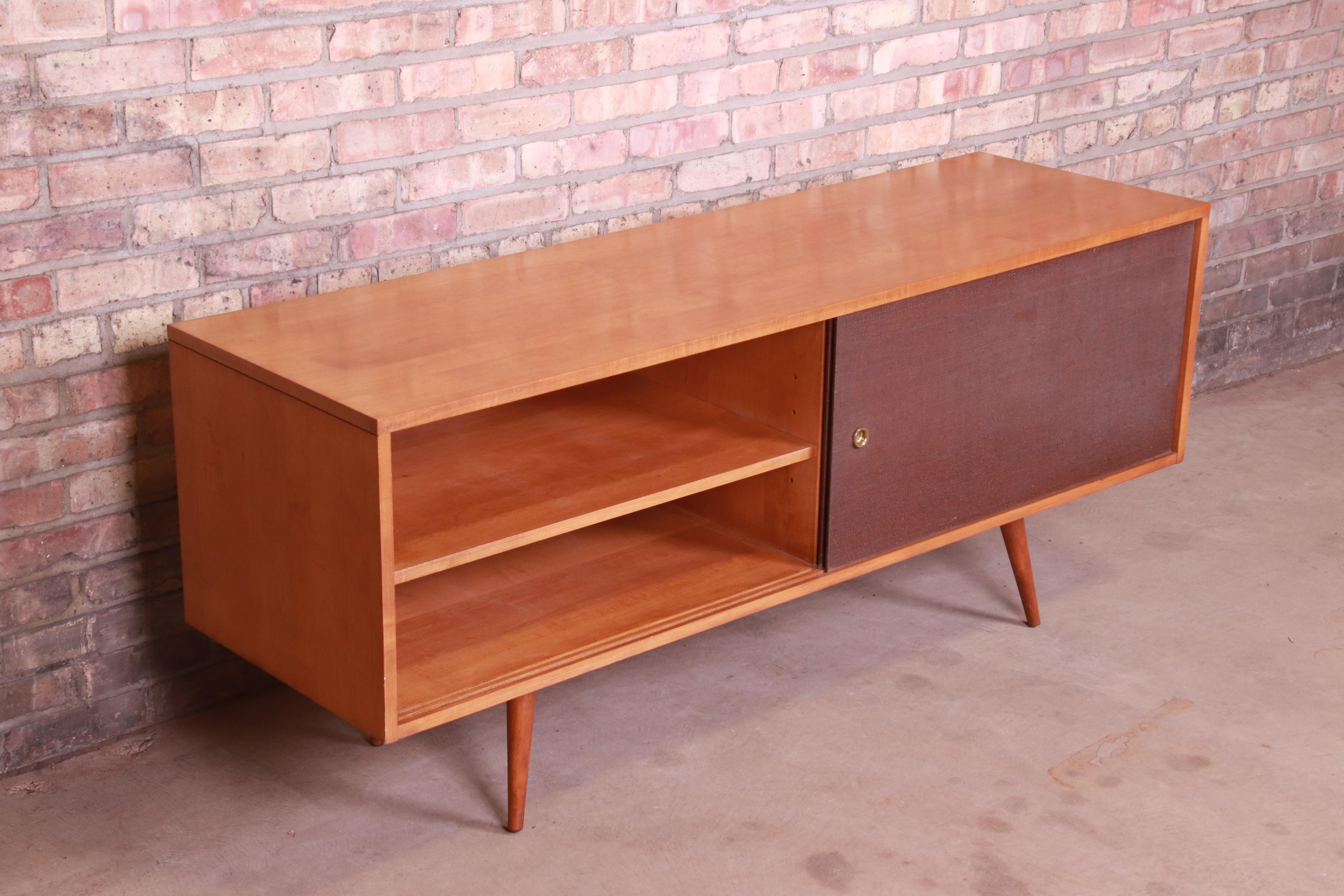 Paul McCobb Planner Group Mid-Century Modern Credenza or Record Cabinet, 1950s 4