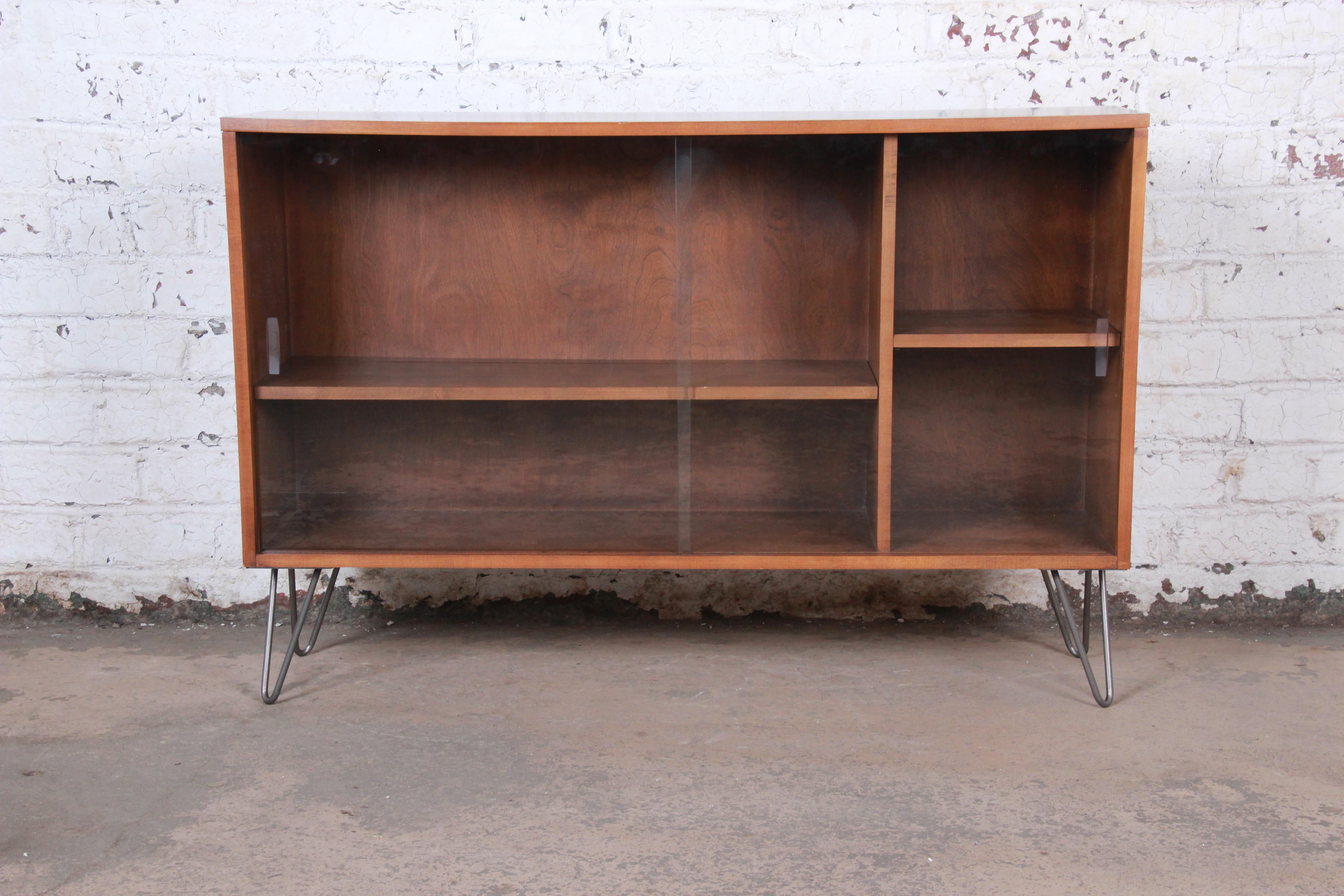 Steel Paul McCobb Planner Group Mid-Century Modern Glass Front Bookcases, Pair