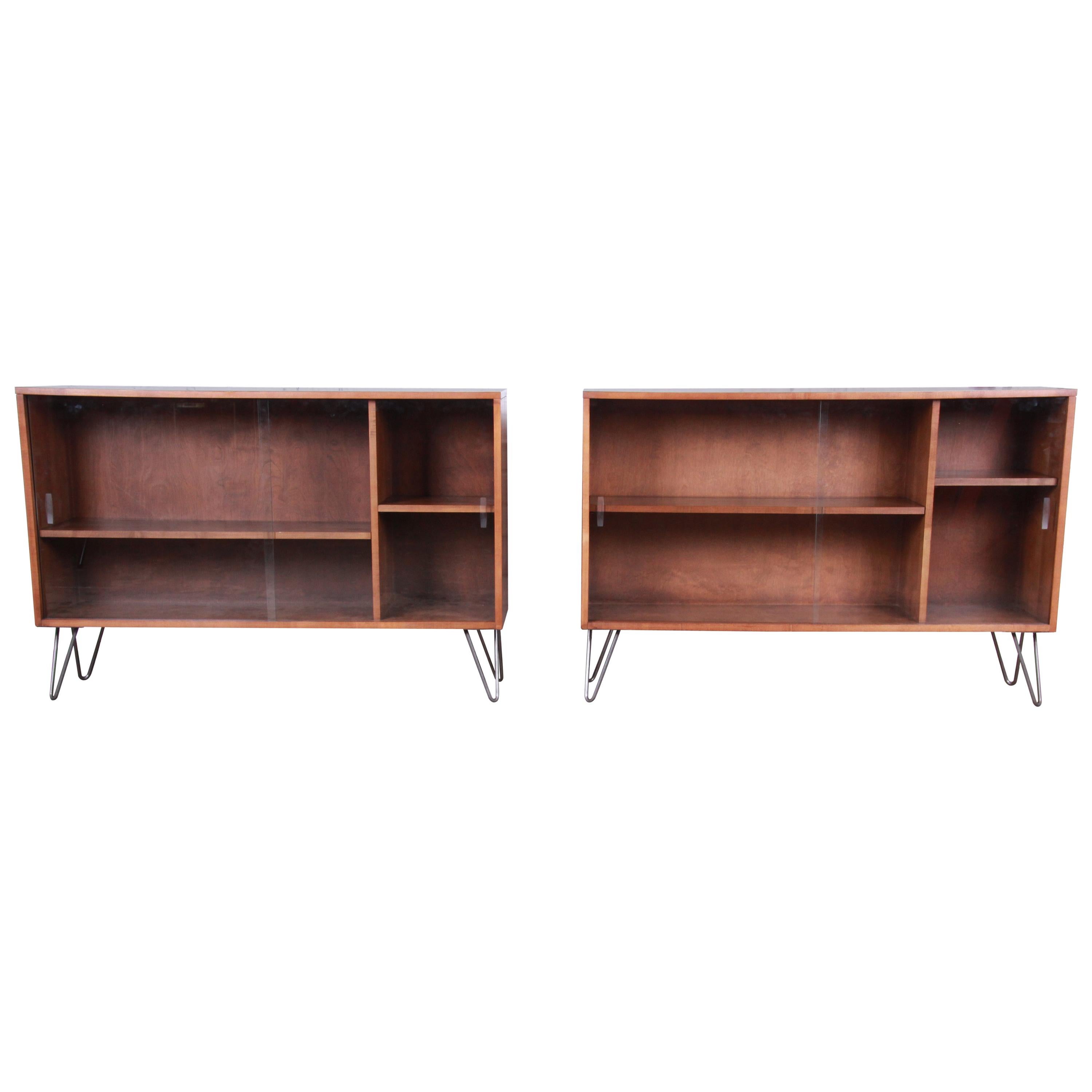 Paul McCobb Planner Group Mid-Century Modern Glass Front Bookcases, Pair