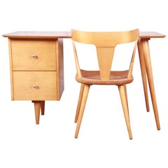 Paul McCobb Planner Group Mid-Century Modern Maple Desk and Chair, 1950s
