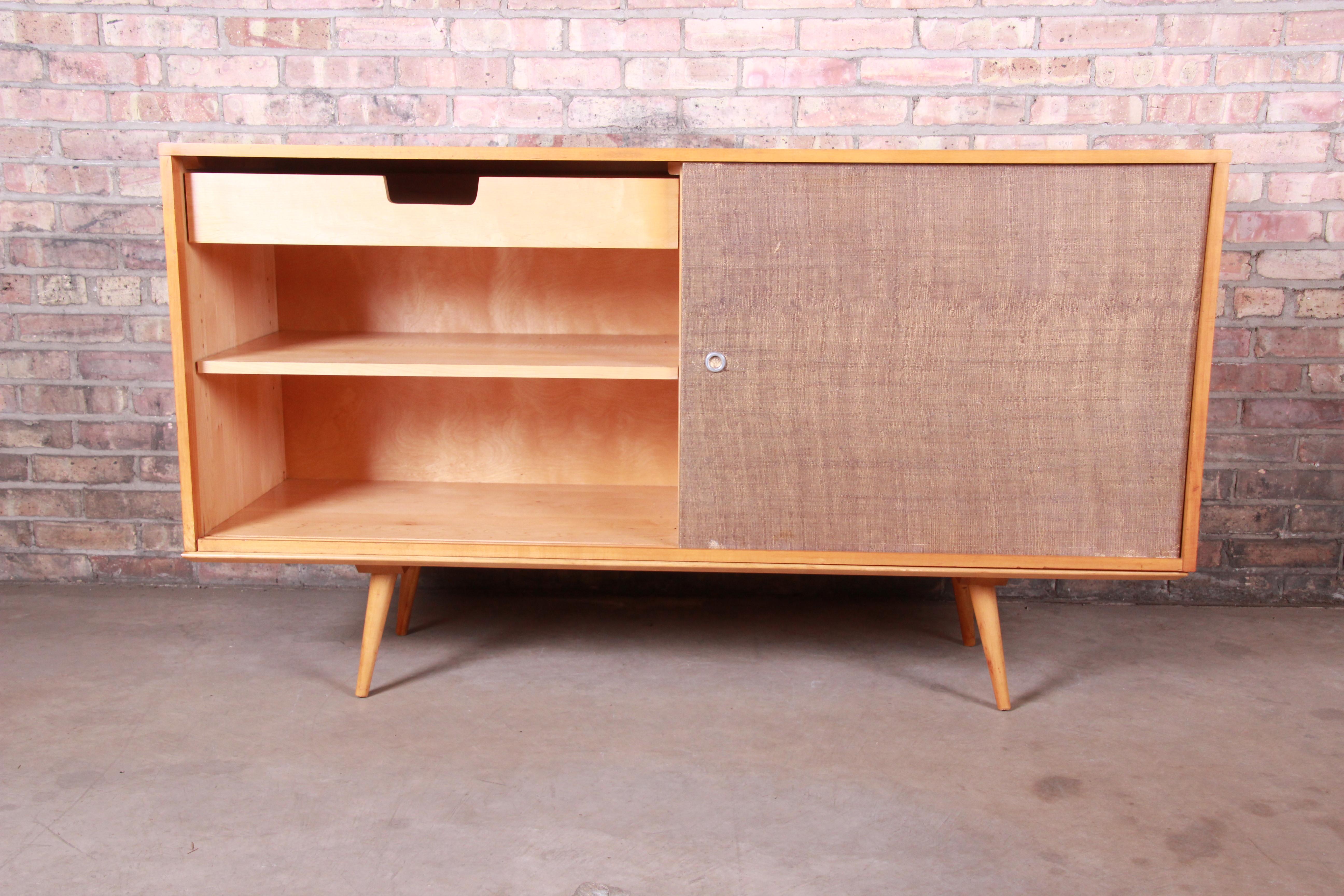 Paul McCobb Planner Group Mid-Century Modern Maple Sideboard Credenza, 1950s 4