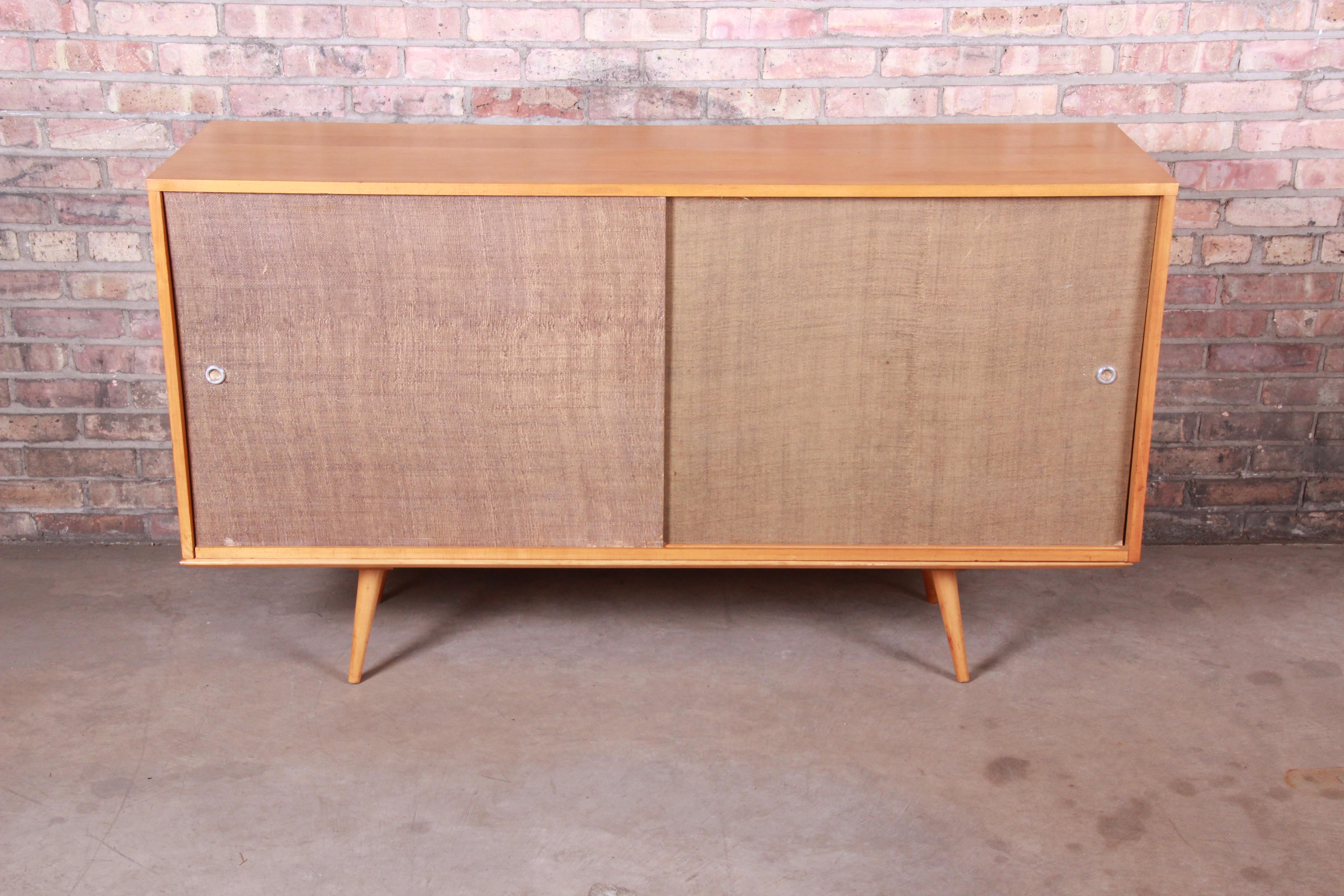 American Paul McCobb Planner Group Mid-Century Modern Maple Sideboard Credenza, 1950s