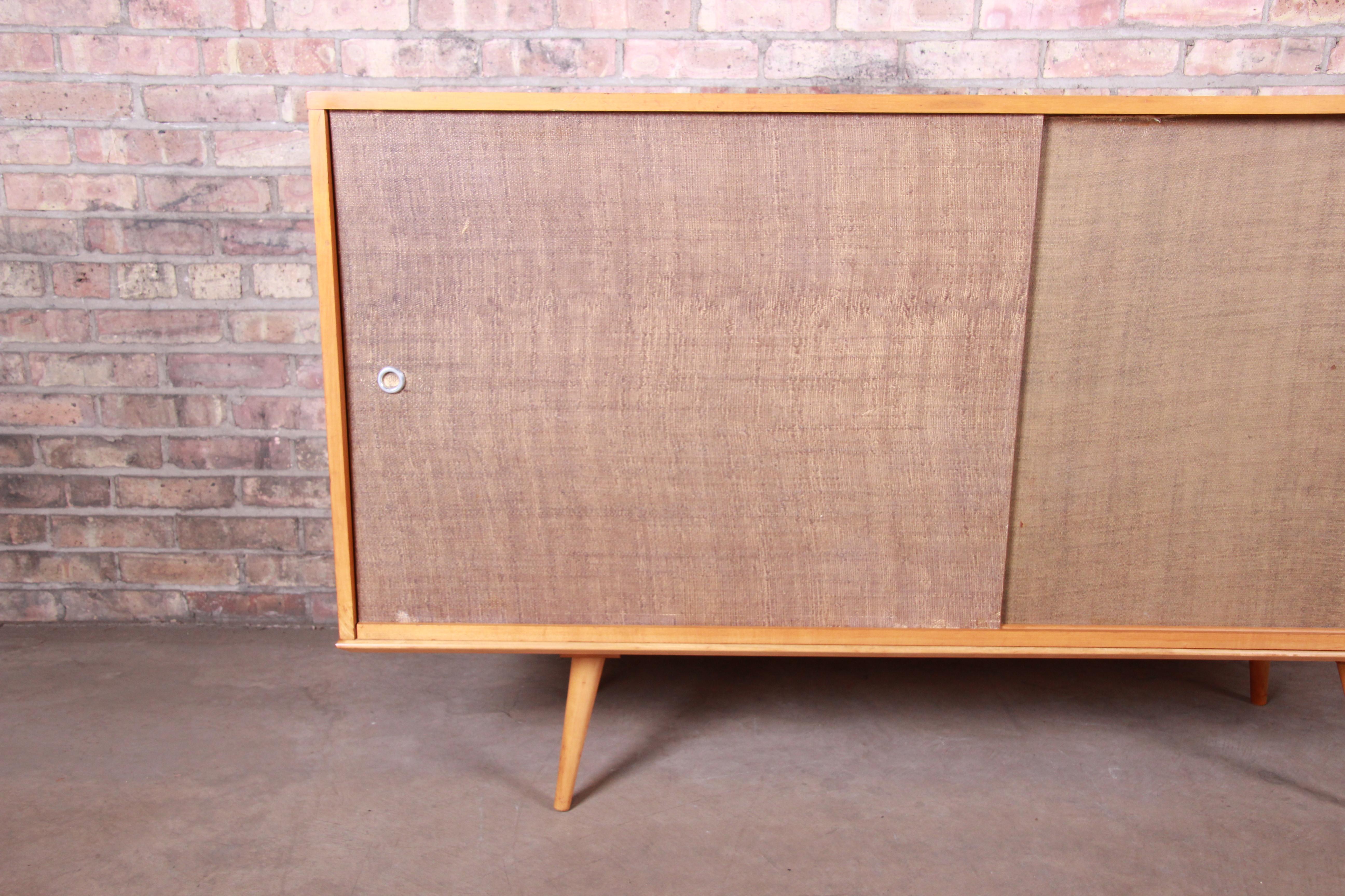 Paul McCobb Planner Group Mid-Century Modern Maple Sideboard Credenza, 1950s 1