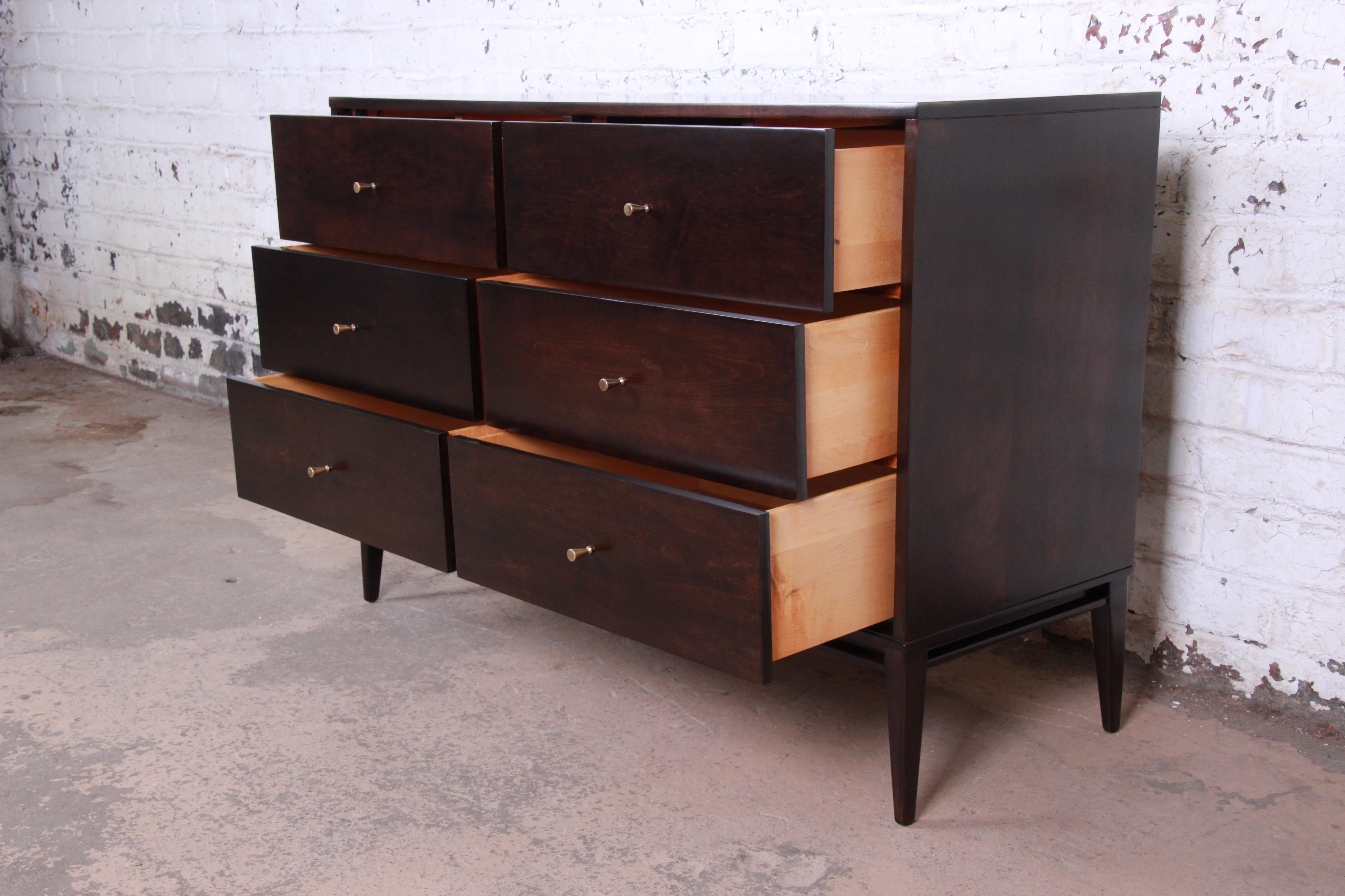 Paul McCobb Planner Group Mid-Century Modern Six-Drawer Dresser 1