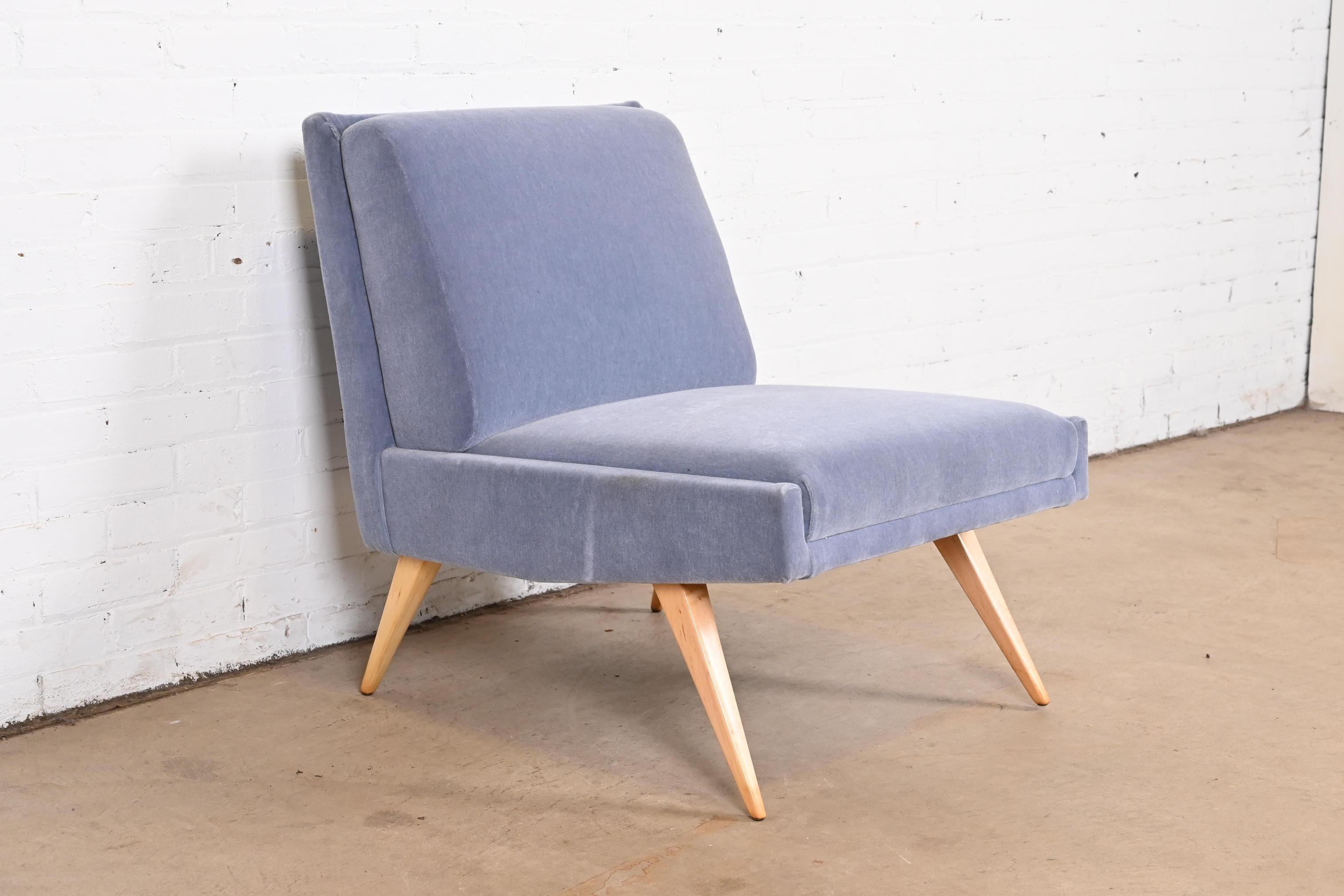 Mid-20th Century Paul McCobb Planner Group Mid-Century Modern Slipper Chair in Mohair Velvet