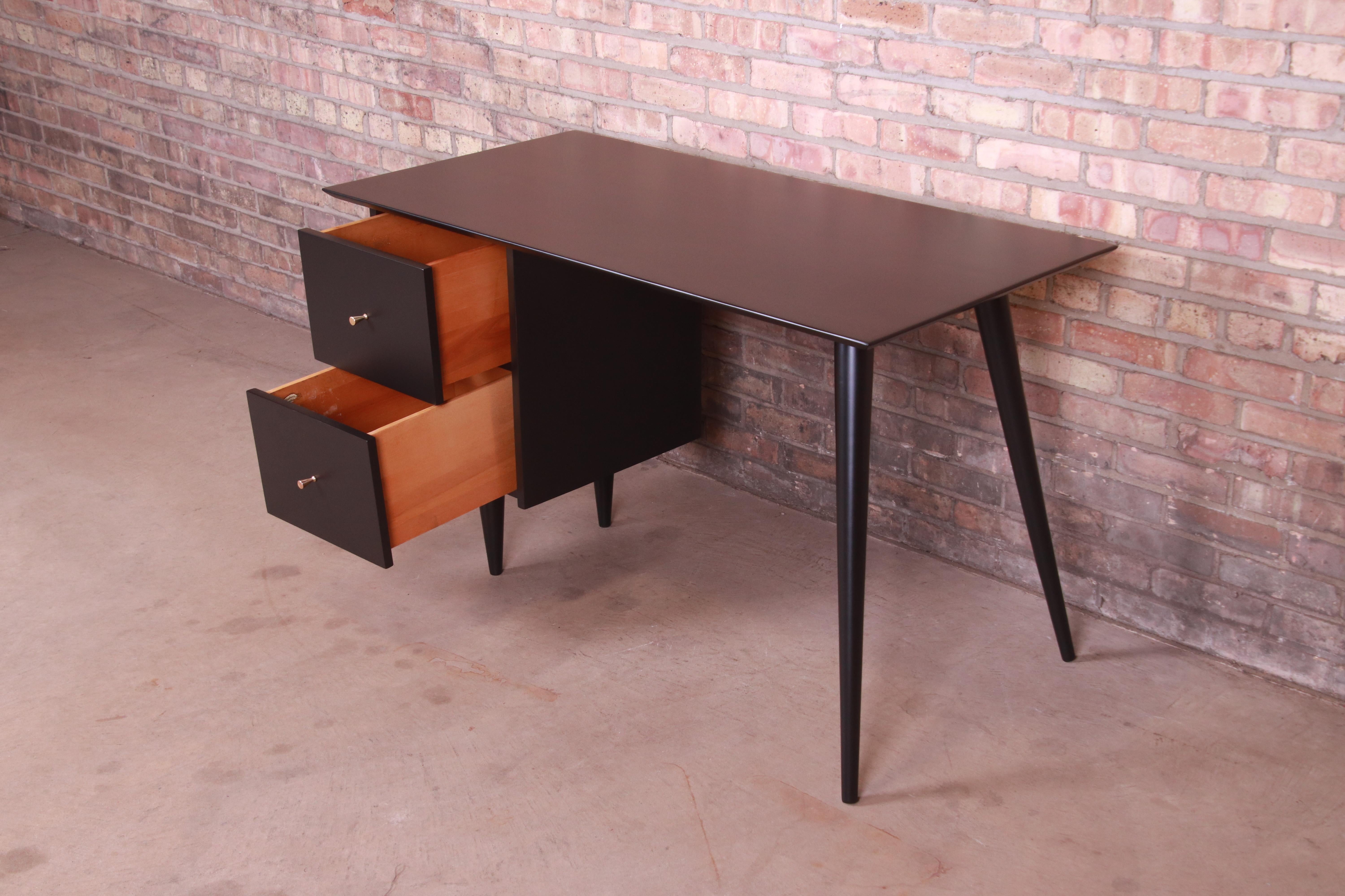 Paul McCobb Planner Group Mid-Century Modern Writing Desk, Newly Refinished 3