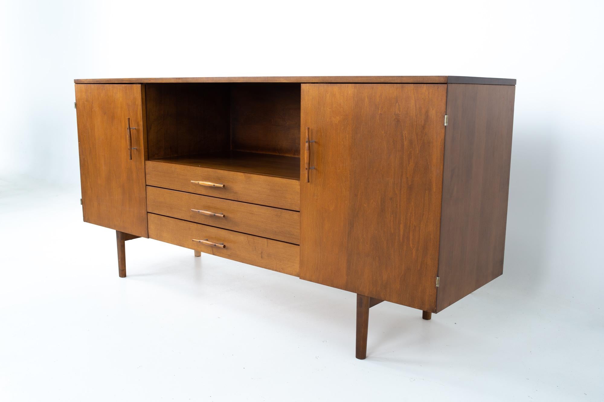 American Paul McCobb Planner Group Midcentury Sideboard Credenza