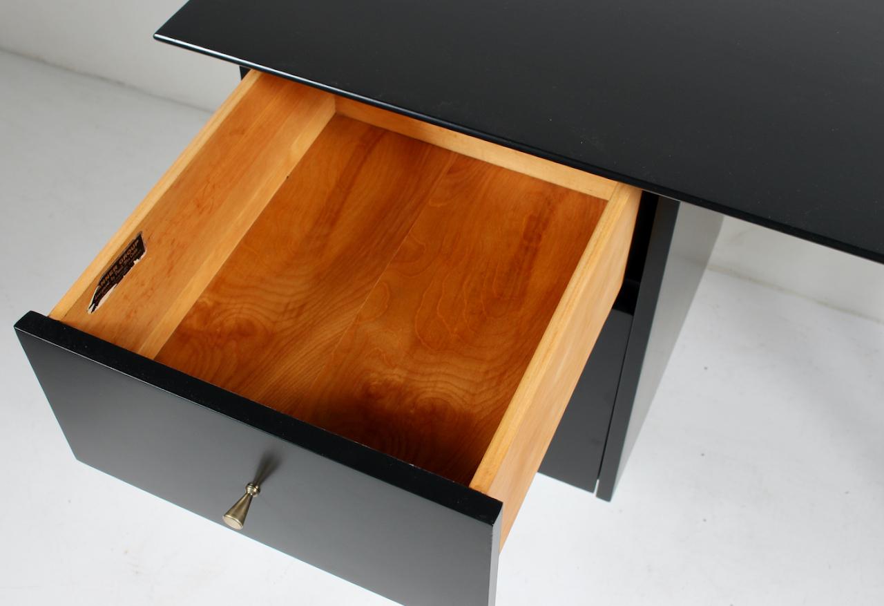 Paul McCobb Planner Group Model 1560 Black Double Drawer Desk, 1950's 5